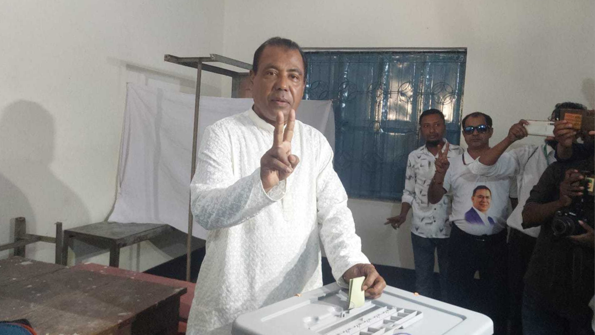 বগুড়া-৬: দ্বিগুণের বেশি ভোটে এগিয়ে বিএনপি প্রার্থী বাদশা