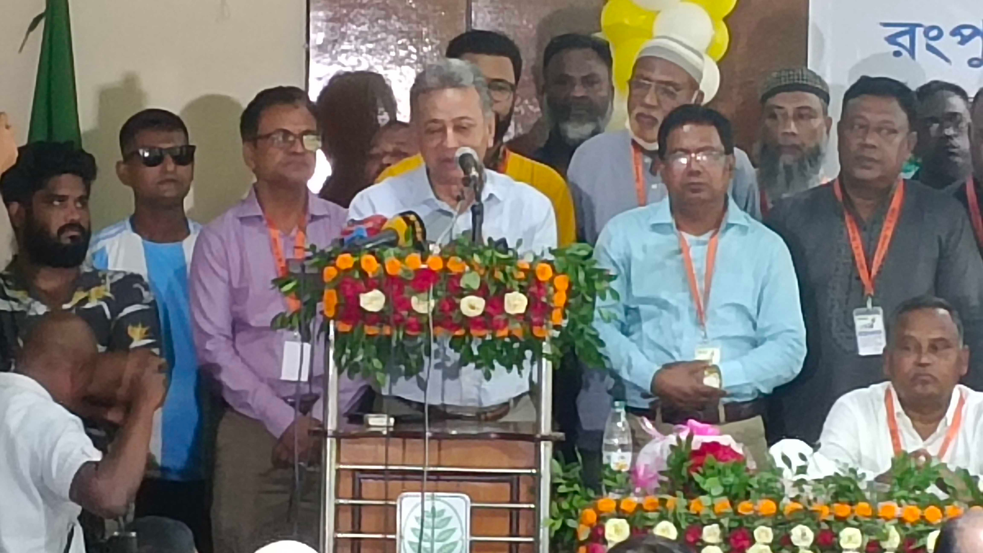 অনির্বাচিত সরকারের উপস্থিতিতে দেশ দিনে দিনে পিছিয়ে যাচ্ছে: আমির খসরু
