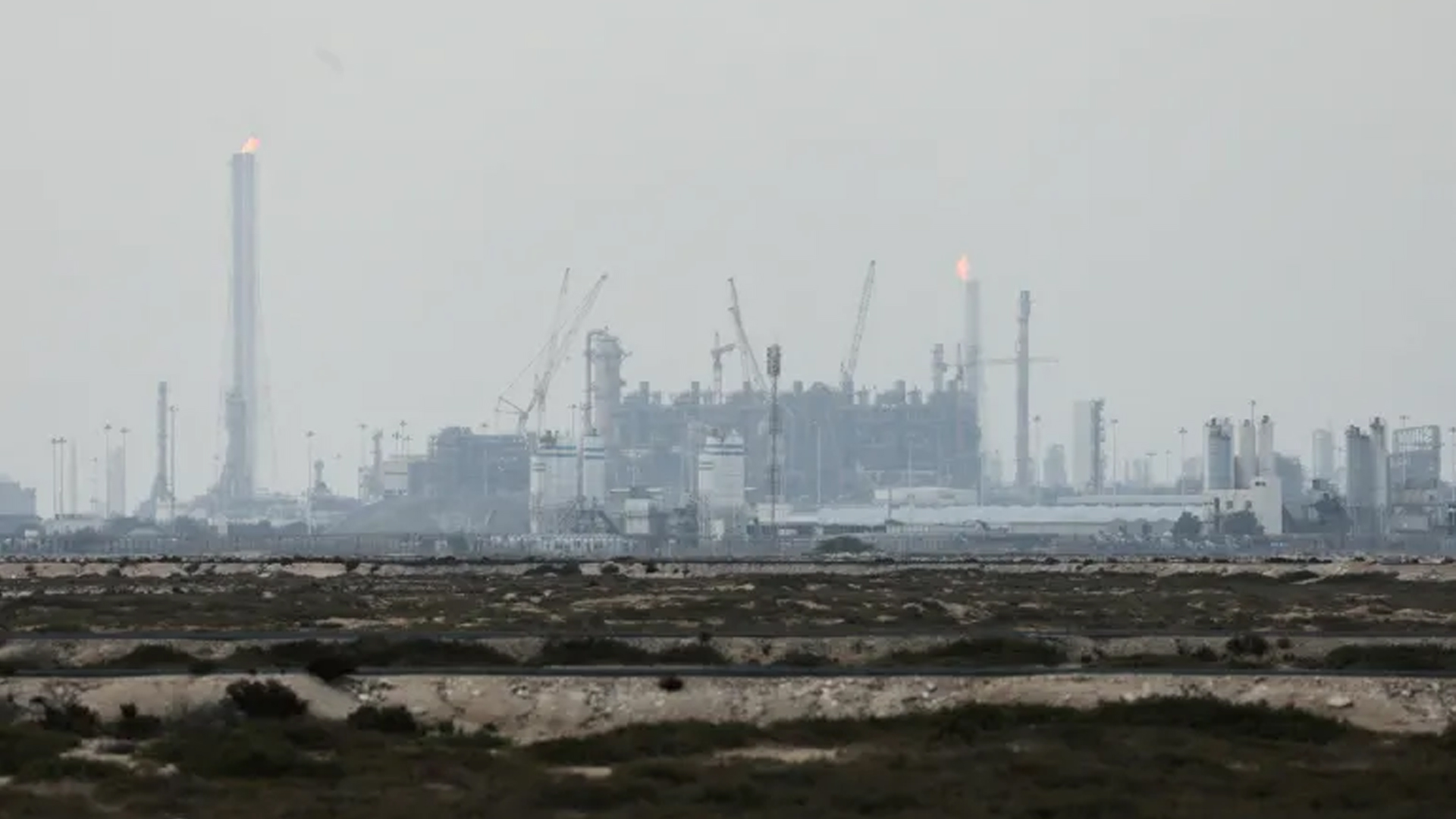 ইরানের হামলায় এলএনজির ক্ষয়ক্ষতি নিয়ে যা জানালো কাতার