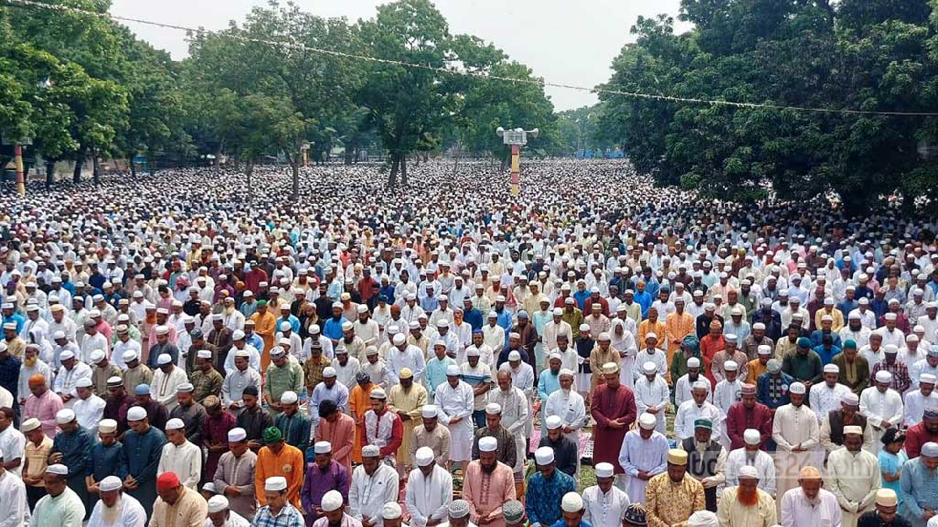শোলাকিয়ায় ঈদের জামাত শুরু হবে সকাল ৯টায়