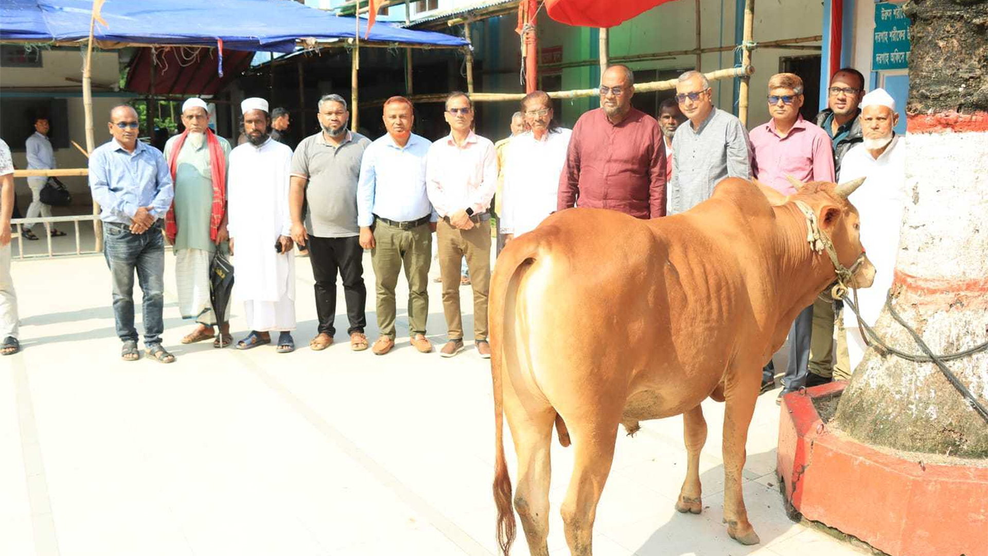 শাহজালাল (রহ.) মাজারের ওরসে প্রধানমন্ত্রীর উপহার হস্তান্তর করলেন সিসিক প্রশাসক