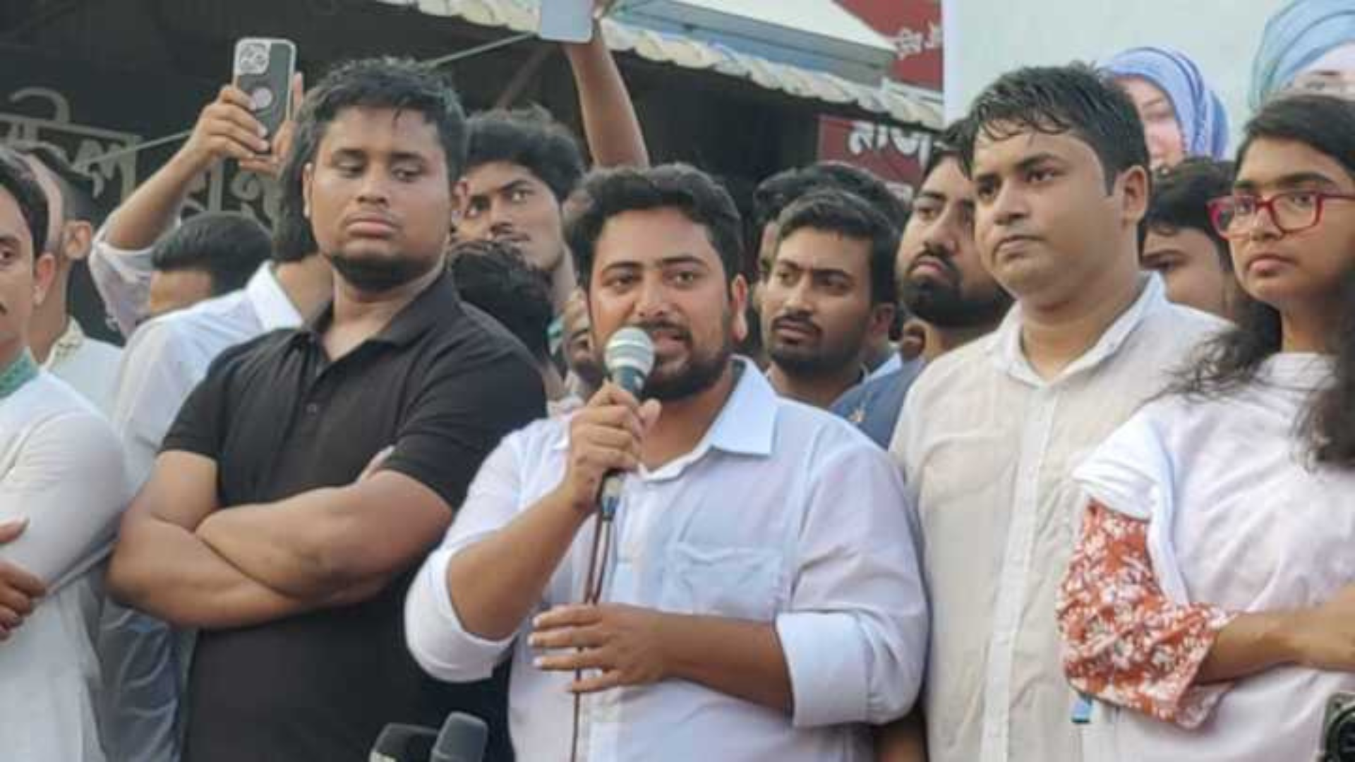 মুজিববাদ ও মুক্তিযুদ্ধ কিন্তু এক জিনিস না: নাহিদ