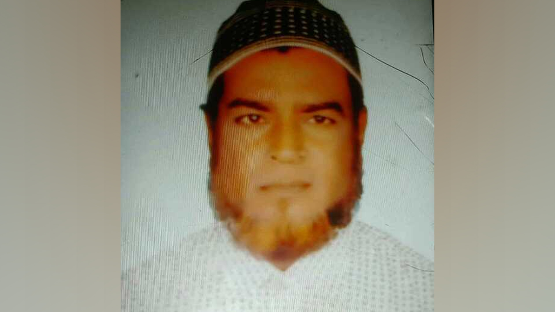 স্বামীকে হত্যার পর গোপনে দাফন, পরকীয়া প্রেমিকসহ স্ত্রী-সন্তানের বিরুদ্ধে মামলা