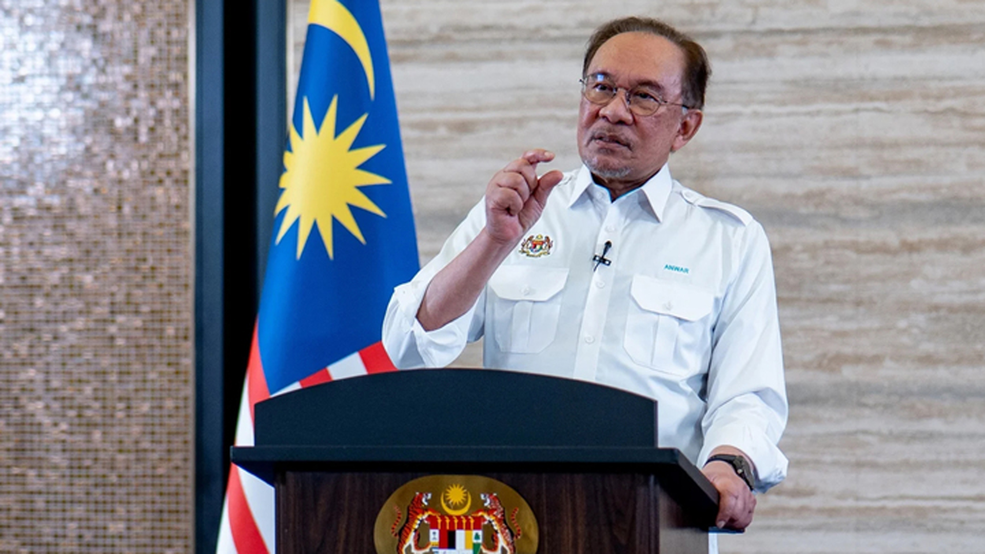 প্রধানমন্ত্রীর সময়কাল দুই মেয়াদ বা সর্বোচ্চ ১০ বছর করার ঘোষণা