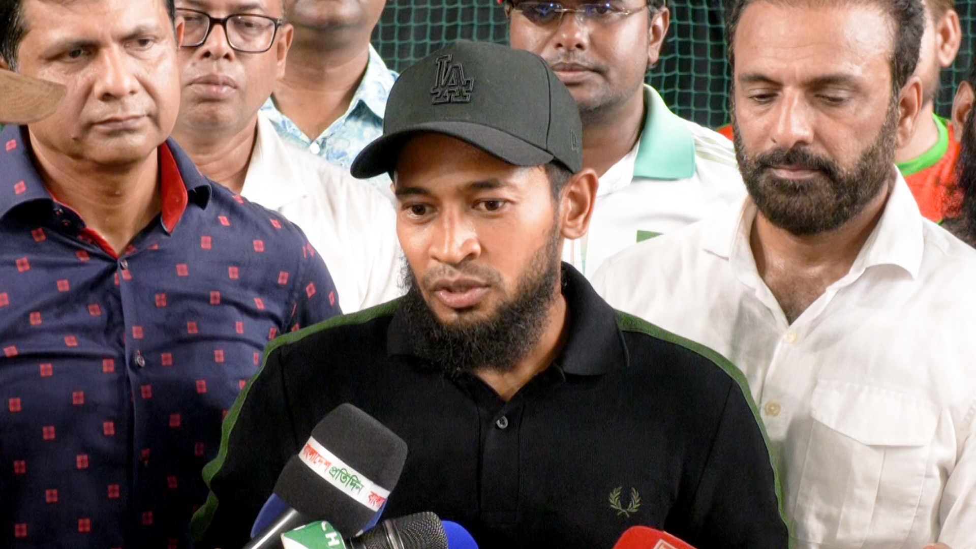 বিশ্ব ক্রিকেট যত দূর এগিয়েছে, বাংলাদেশ তাদের থেকে অনেক পিছিয়ে: মুশফিক