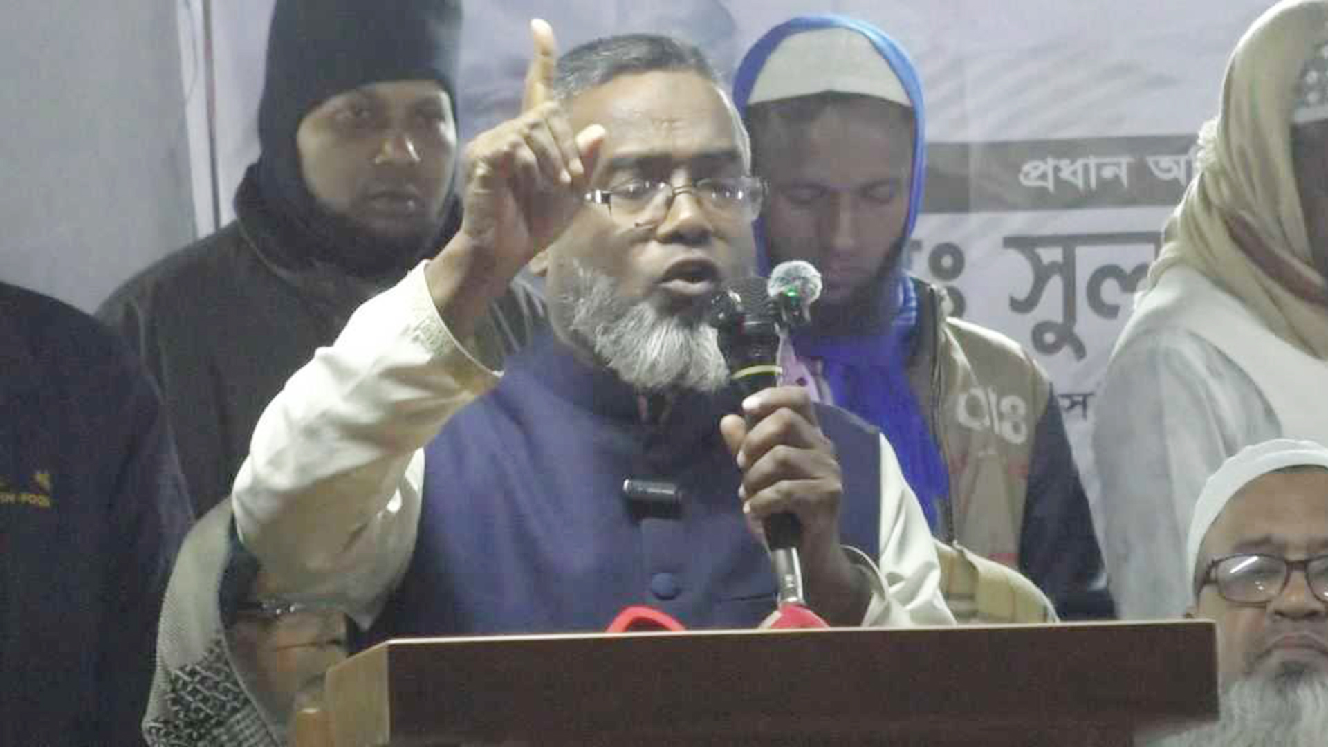 ডাকসু নিয়ে অশালীন মন্তব্য: জামায়াতের সেই নেতার বিরুদ্ধে অভিযোগ দায়ের