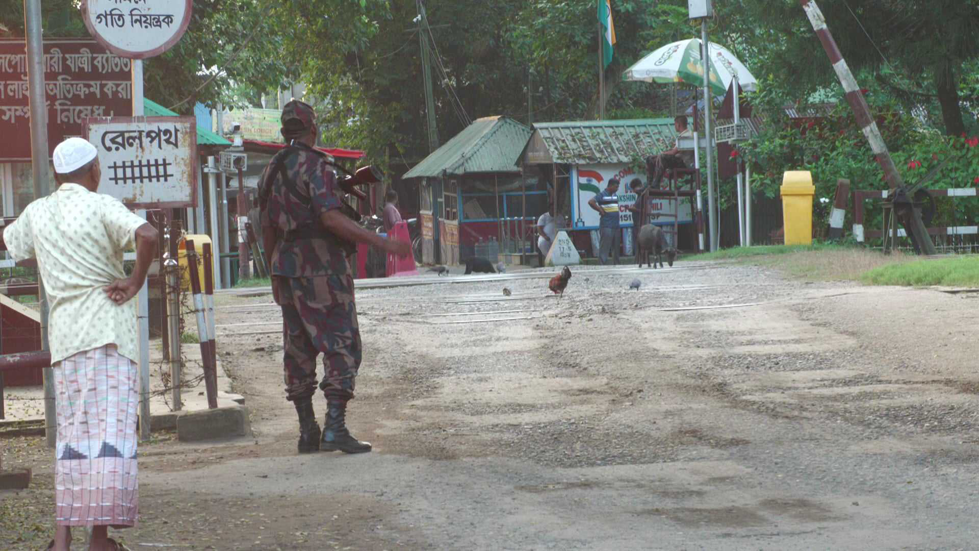 ভারতের বিধান সভার নির্বাচন: হিলি স্থলবন্দরে ২ দিন আমদানি-রফতানি বন্ধ