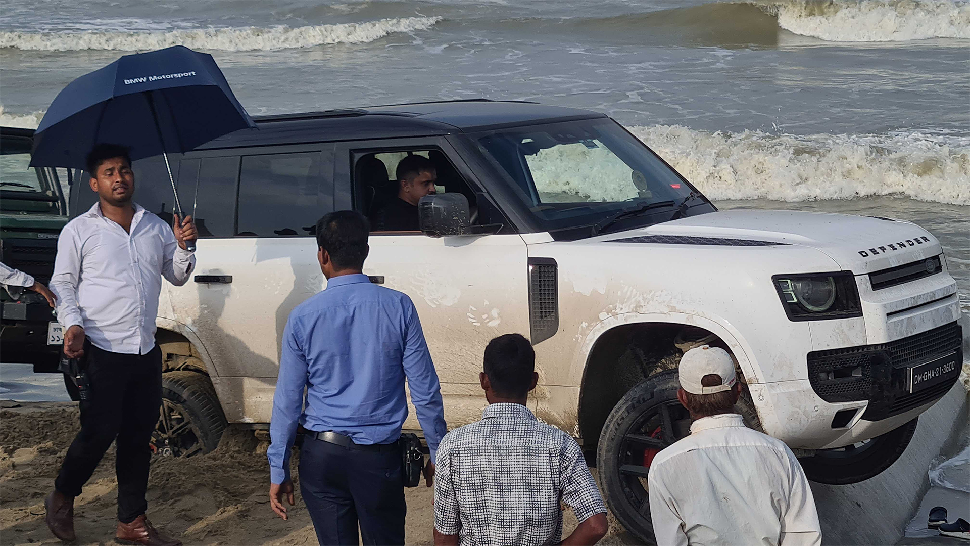 Rangli ichki kiyimdagi onlayn porno videolar