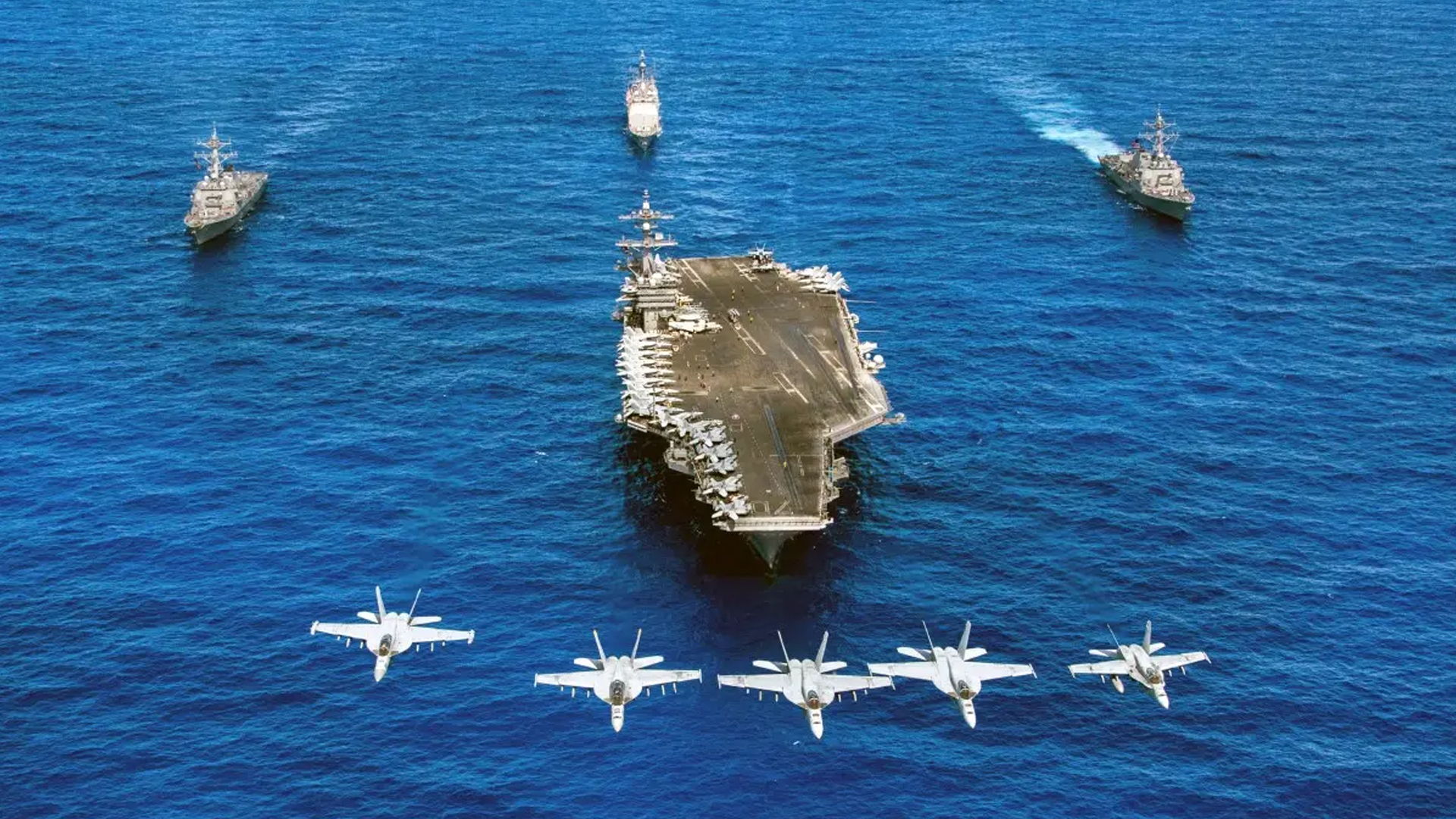 মার্কিন রণতরী আব্রাহাম লিংকনে ক্ষেপণাস্ত্র হামলার দাবি ইরানের