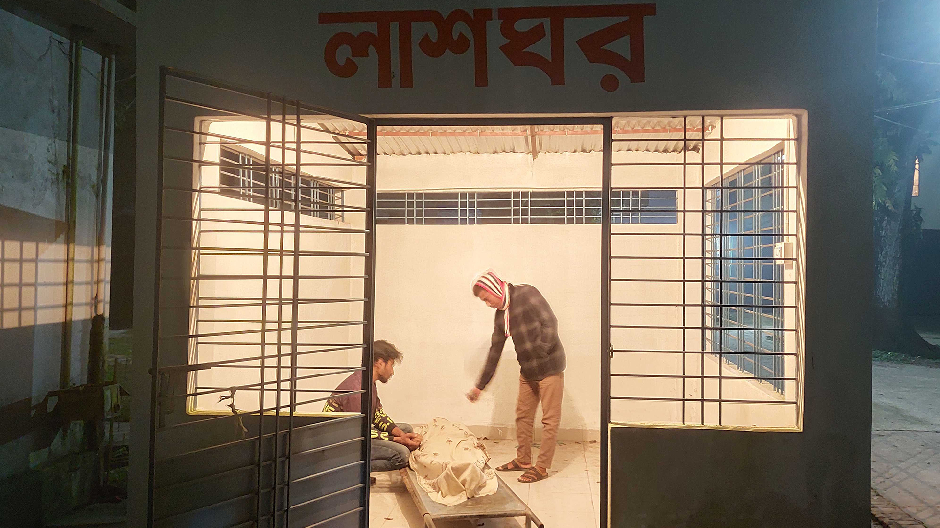 কালীগঞ্জে ২ মোটরসাইকেলের মুখোমুখি সংঘর্ষে যুবক নিহত, আহত ২