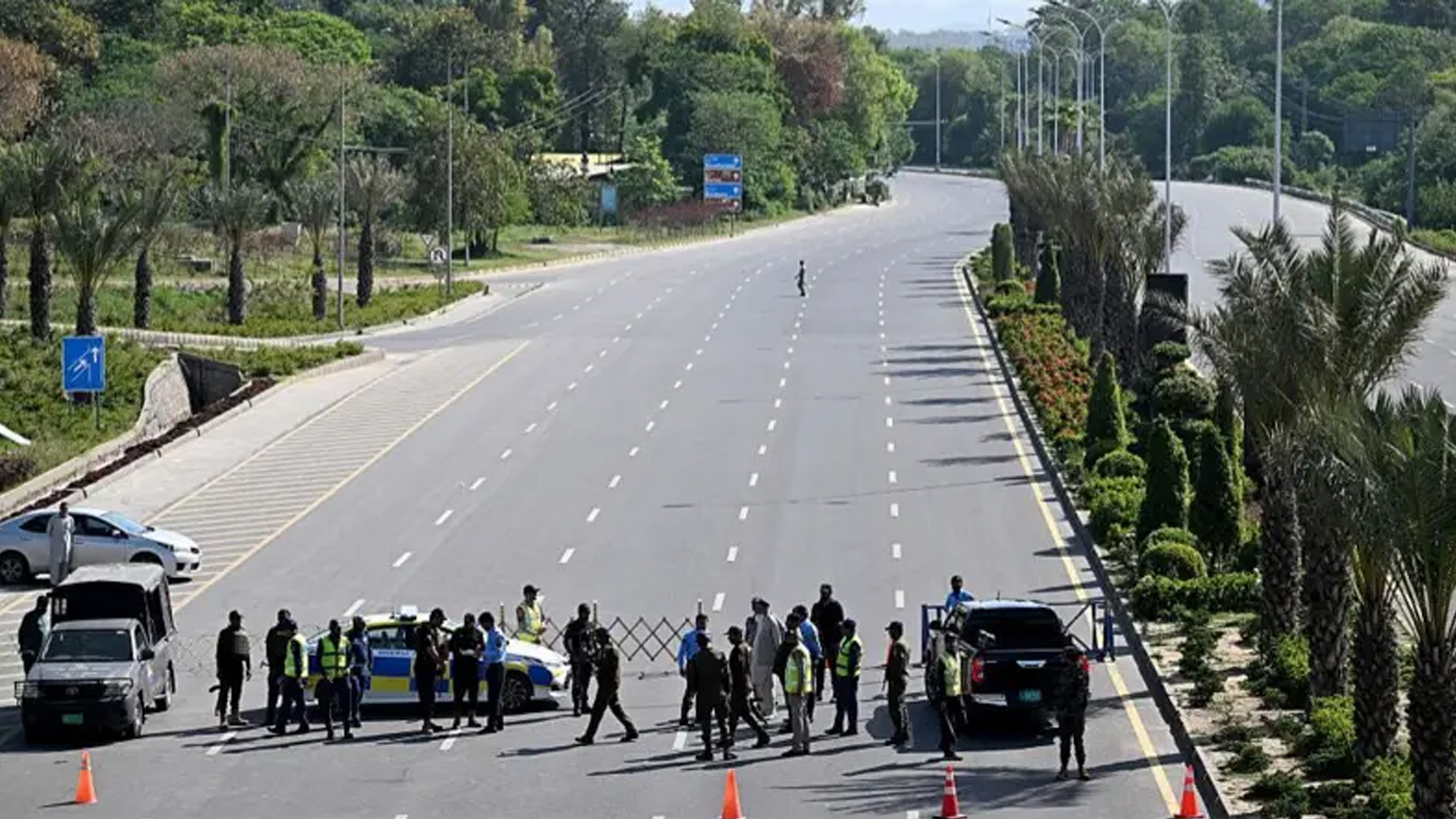 শান্তি আলোচনার জন্য প্রস্তুত ইসলামাবাদ, ইরান কি অংশ নেবে?