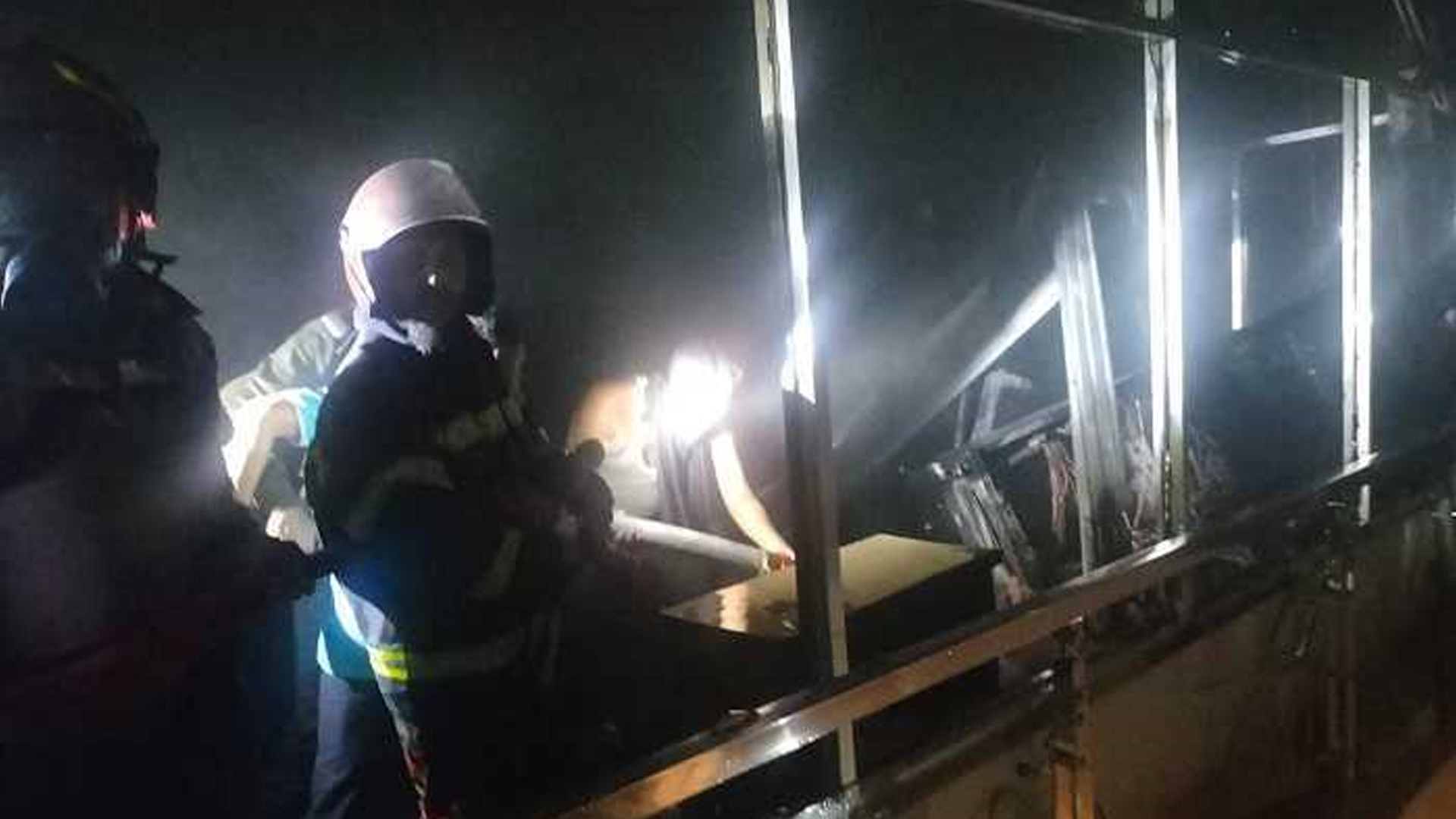 সিলেট ওসমানী বিমানবন্দরের সার্ভার রুমে আগুন