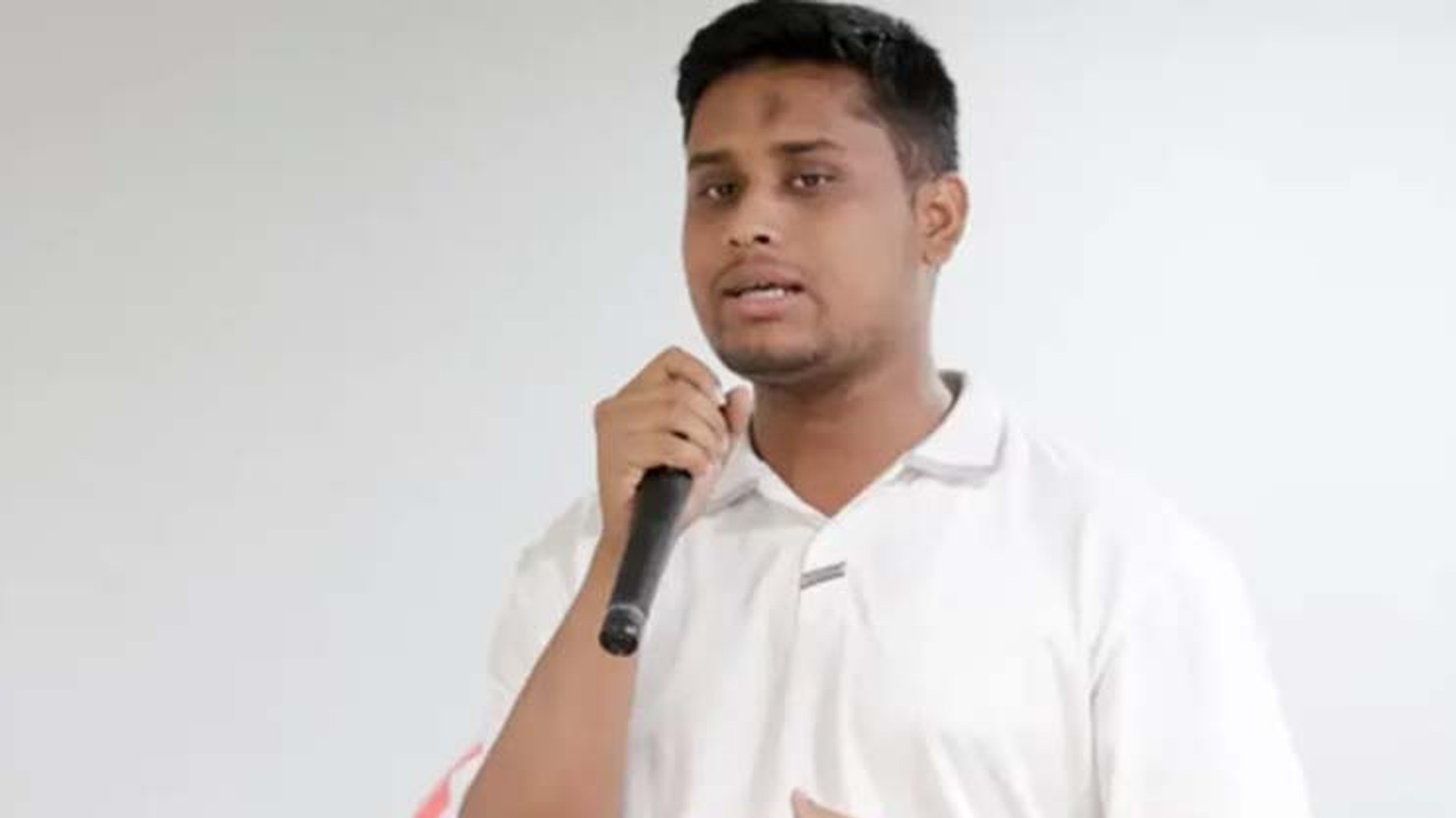 Men joja ustida kunnilingus qildim