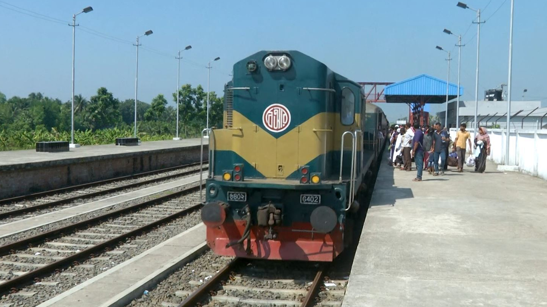 খুলনা-মোংলা রেলপথ: নেই পণ্যবাহী ট্রেন, থেমে আছে অর্থনৈতিক সম্ভাবনা