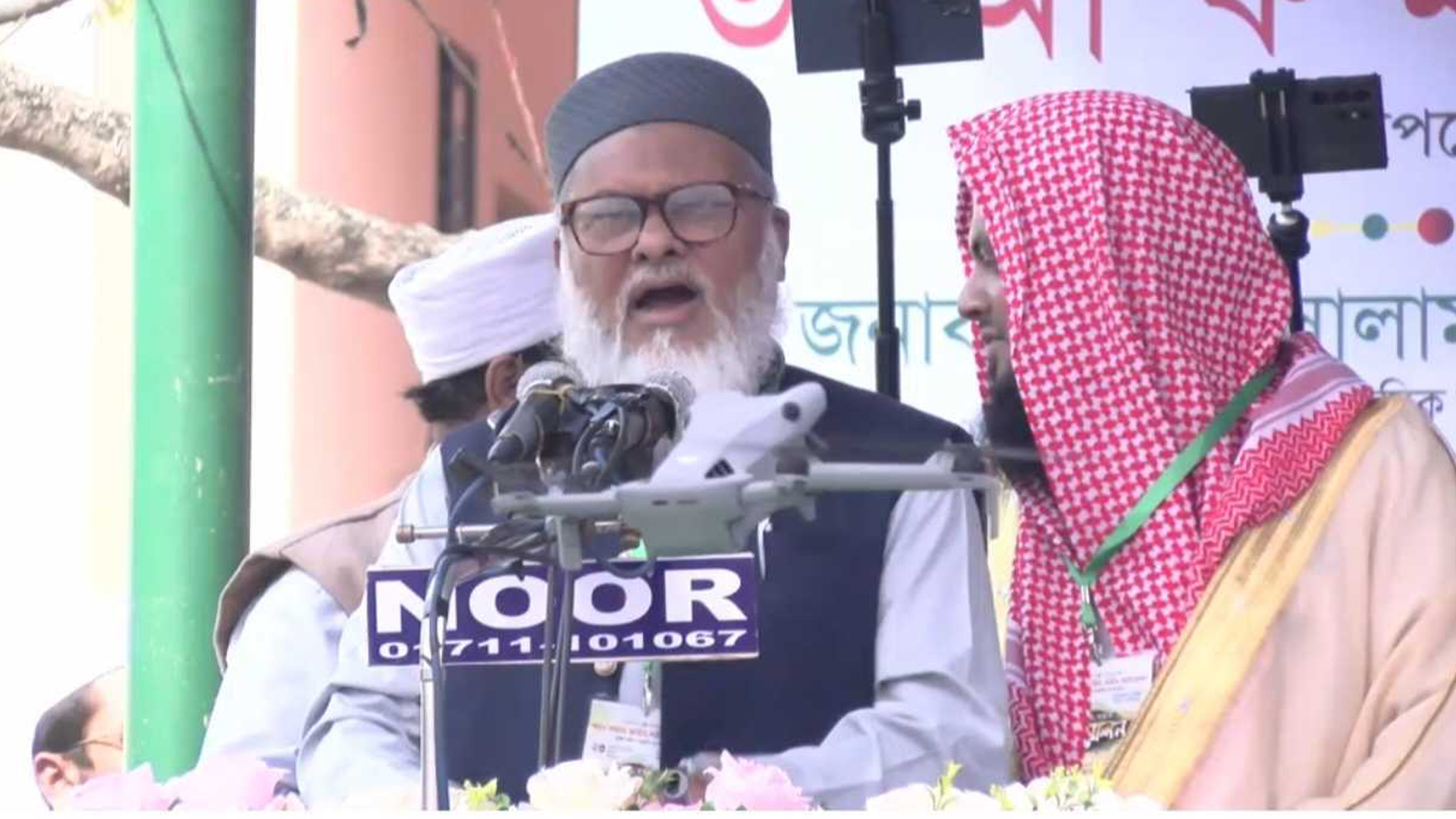 জাতীয় বেতনস্কেল অনুসারে ইমাম-খতিবদের বেতন-ভাতা দেয়ার অনুরোধ ধর্ম উপদেষ্টার