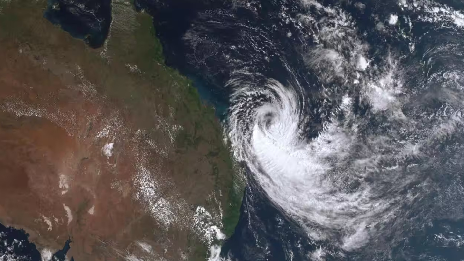 নিম্নচাপটি রোববার ঘূর্ণিঝড়ে রূপ নিতে পারে