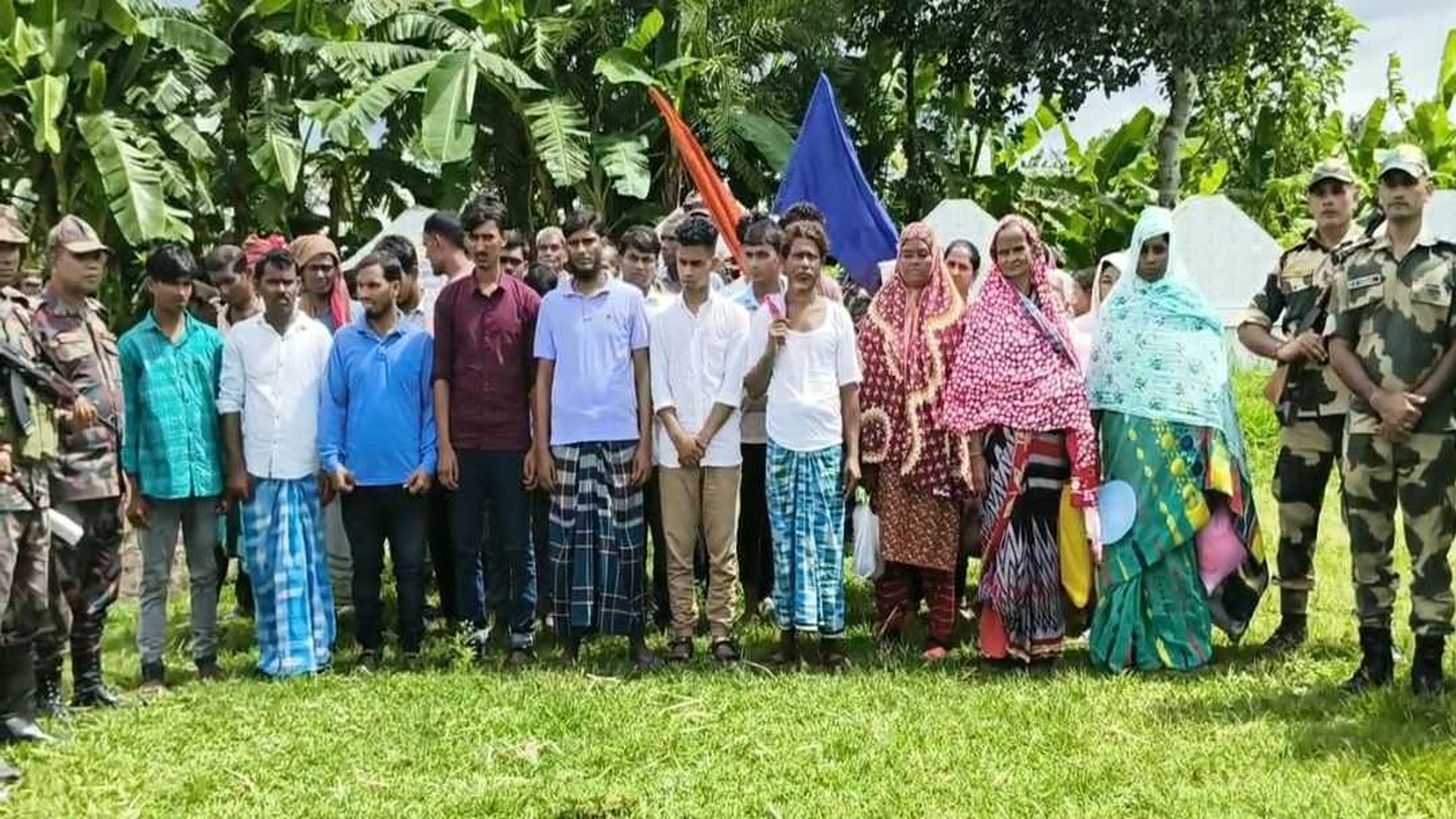মেহেরপুরের কাজীপুর সীমান্তে ৩৯ বাংলাদেশিকে হস্তান্তর করল বিএসএফ