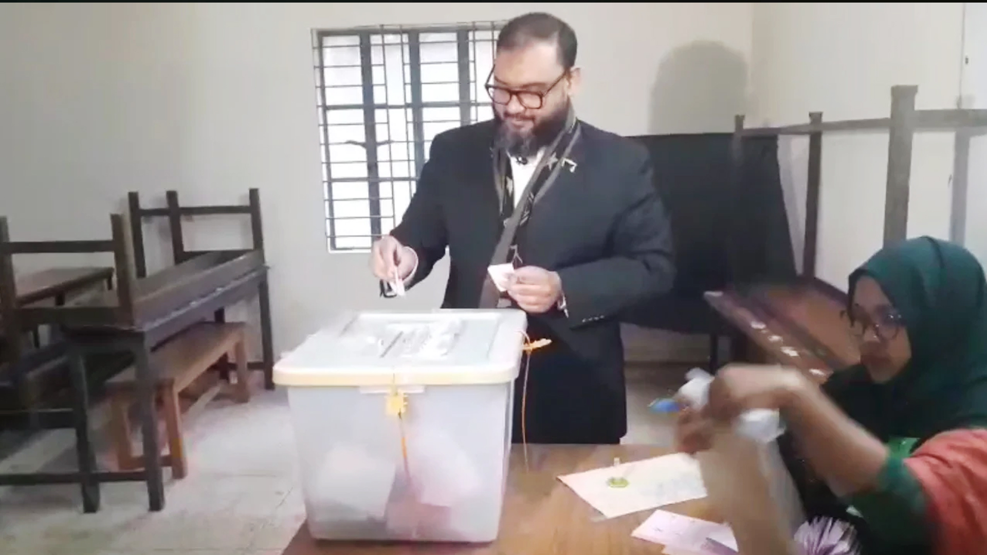 ঢাকা-১৪ আসনে বিজয়ী জামায়াতের ব্যারিস্টার আরমান