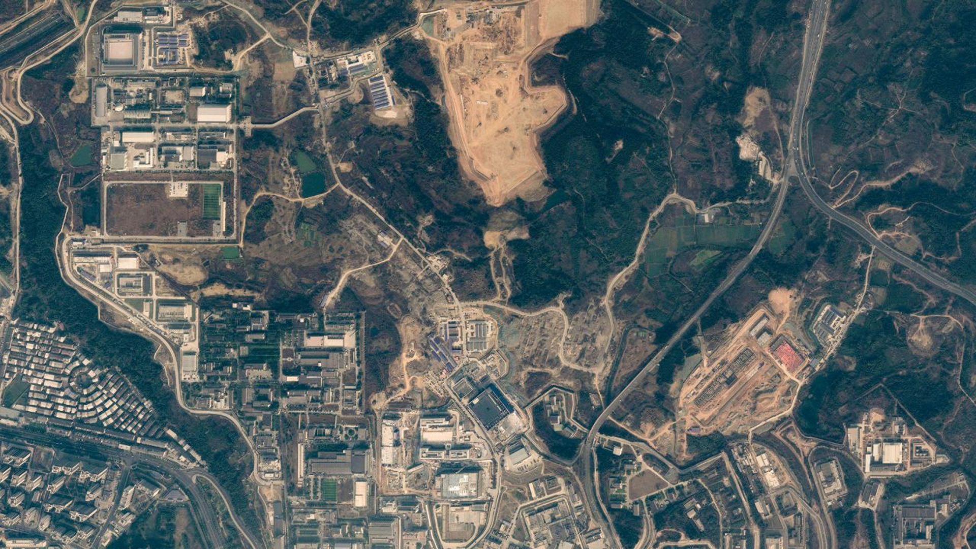 গোপনে পারমাণবিক অস্ত্রের অবকাঠামো সম্প্রসারণ করছে চীন!