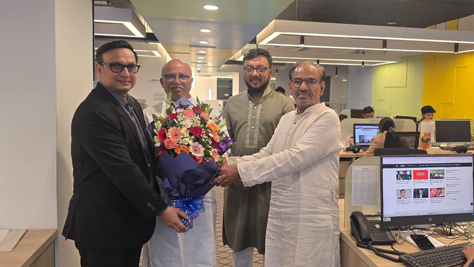 সময়ের আলোর উপদেষ্টা সম্পাদক হলেন শায়রুল কবির খান