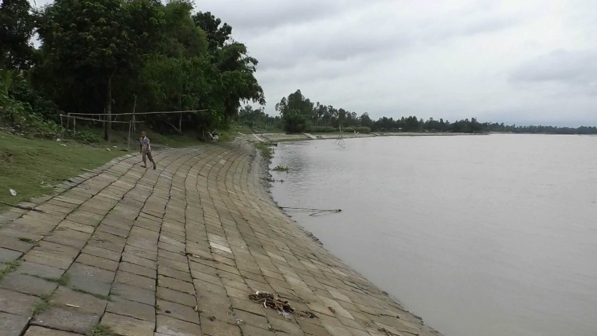 কুড়িগ্রামে কমেছে নদী ভাঙন, স্বস্তিতে জীবন-জীবিকা