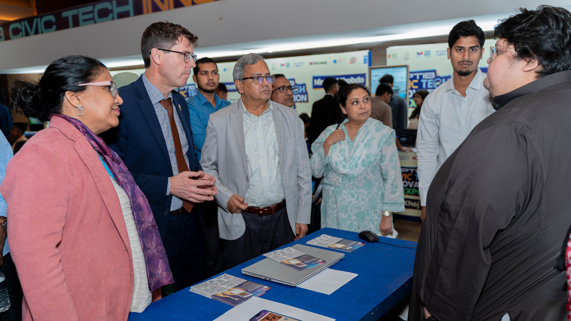 তরুণ প্রযুক্তি উদ্ভাবকদের অংশগ্রহণে ঢাকায় ‘সিভিক টেক ইনোভেশন এক্সপো’ অনুষ্ঠিত