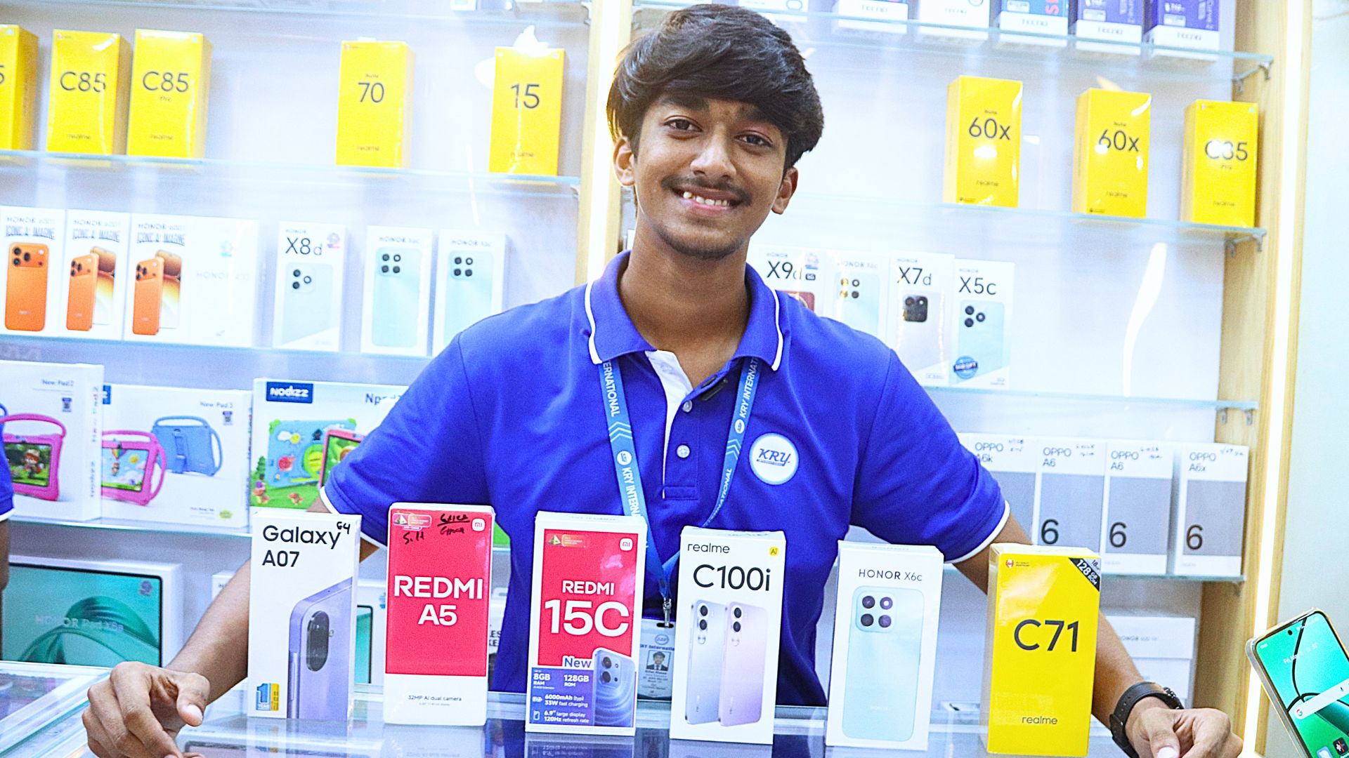 ২০ হাজারের মধ্যে সেরা ফোন কোনগুলো?