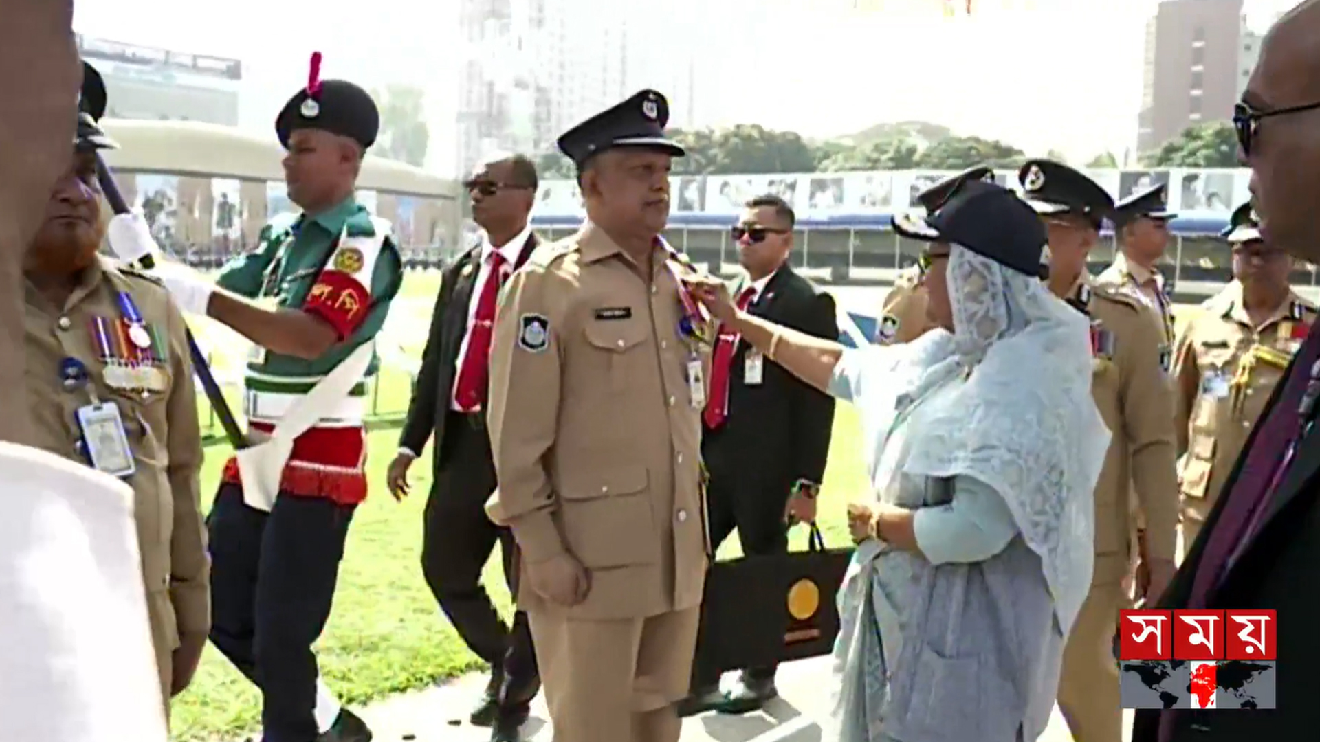 Haydovchi qizi porno Erkak va ayol toshakda jinsiy aloqa video