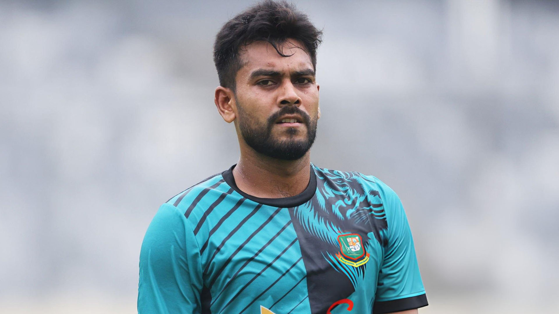 সুপার ওভারে ম্যাচ হেরে যা বললেন মিরাজ