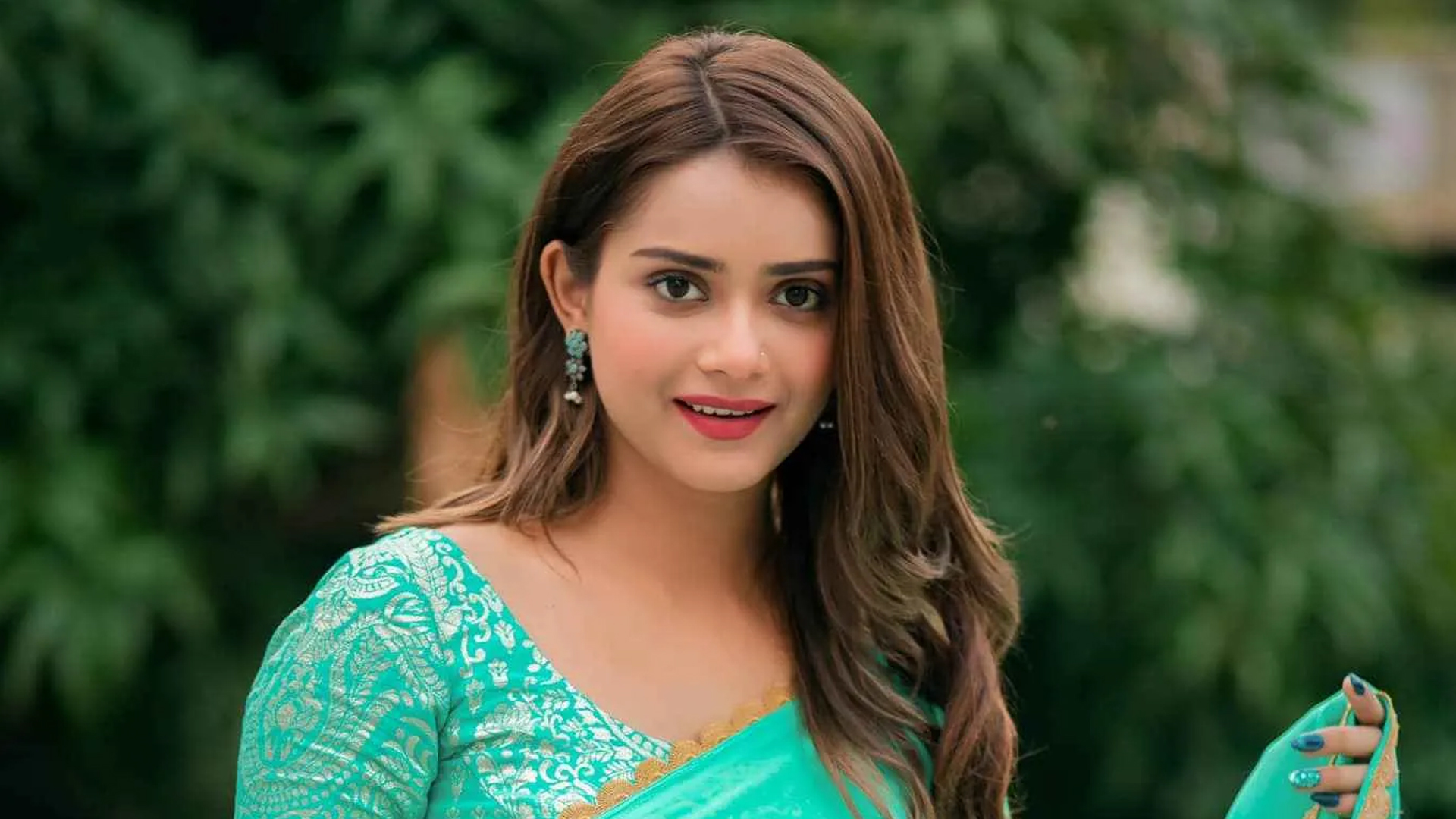 Men dildo bilan yuraman