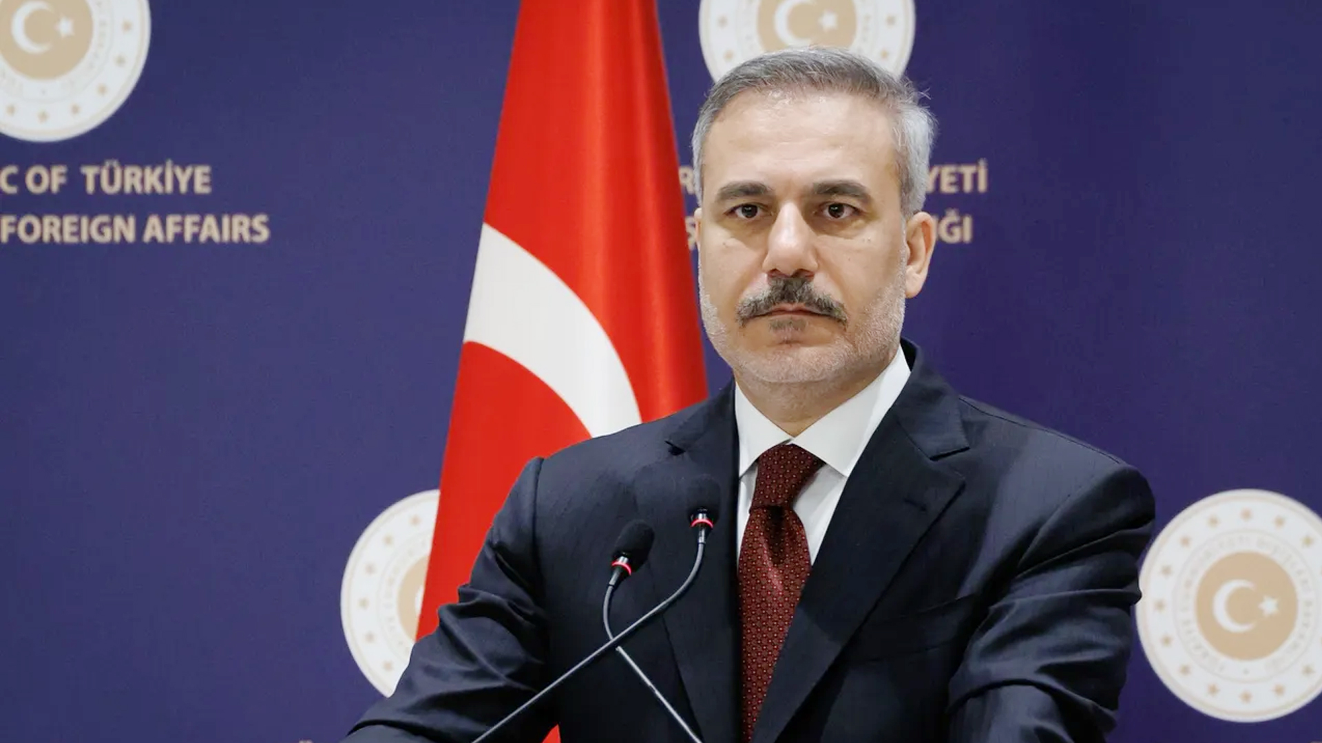 নেতানিয়াহুর সাথে কেউই ছবি তুলতে চায় না: তুরস্কের পররাষ্ট্রমন্ত্রী