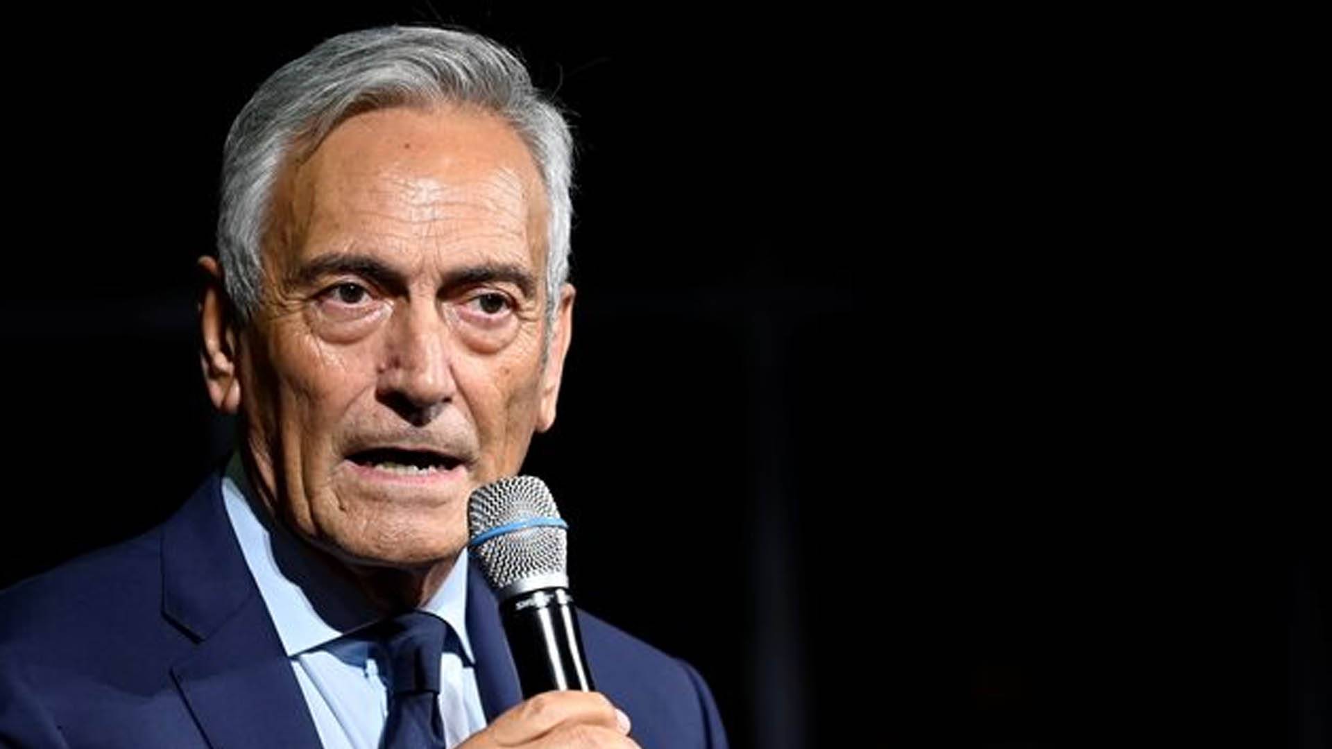 বিশ্বকাপ ব্যর্থতায় পদত্যাগ করলেন ইতালির ফুটবল প্রধান