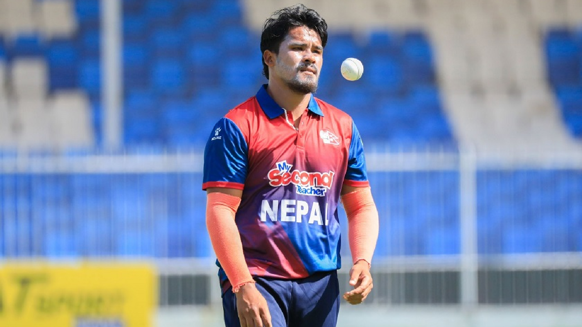 আম্পায়ারকে মারলে কি শাস্তি হবে—এমন মন্তব্য করে নিষিদ্ধ নেপালের ক্রিকেটার