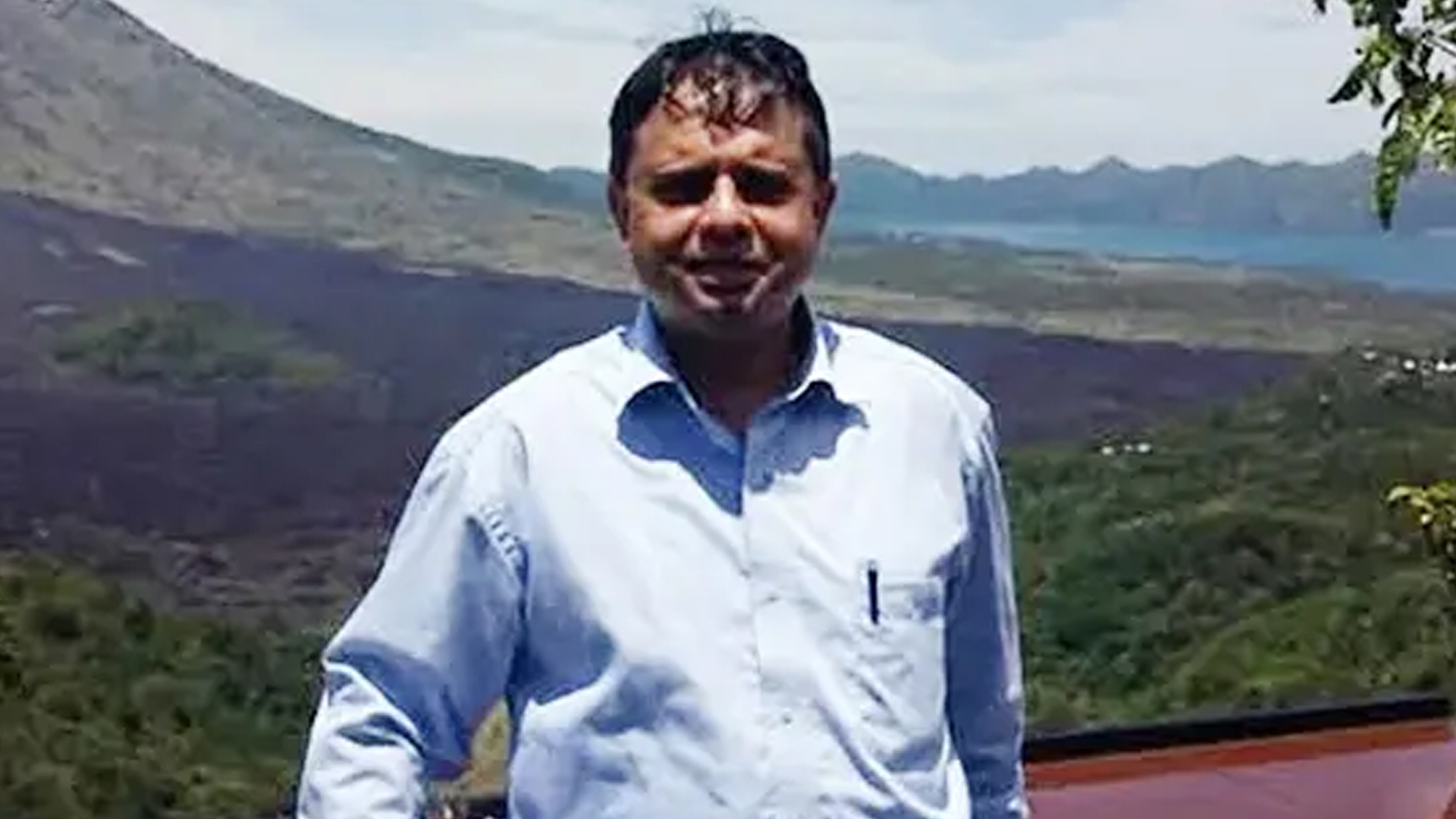 বাংলাদেশি প্রত্যাহারকৃত কূটনীতিক ফয়সাল যুক্তরাজ্যে গ্রেফতার