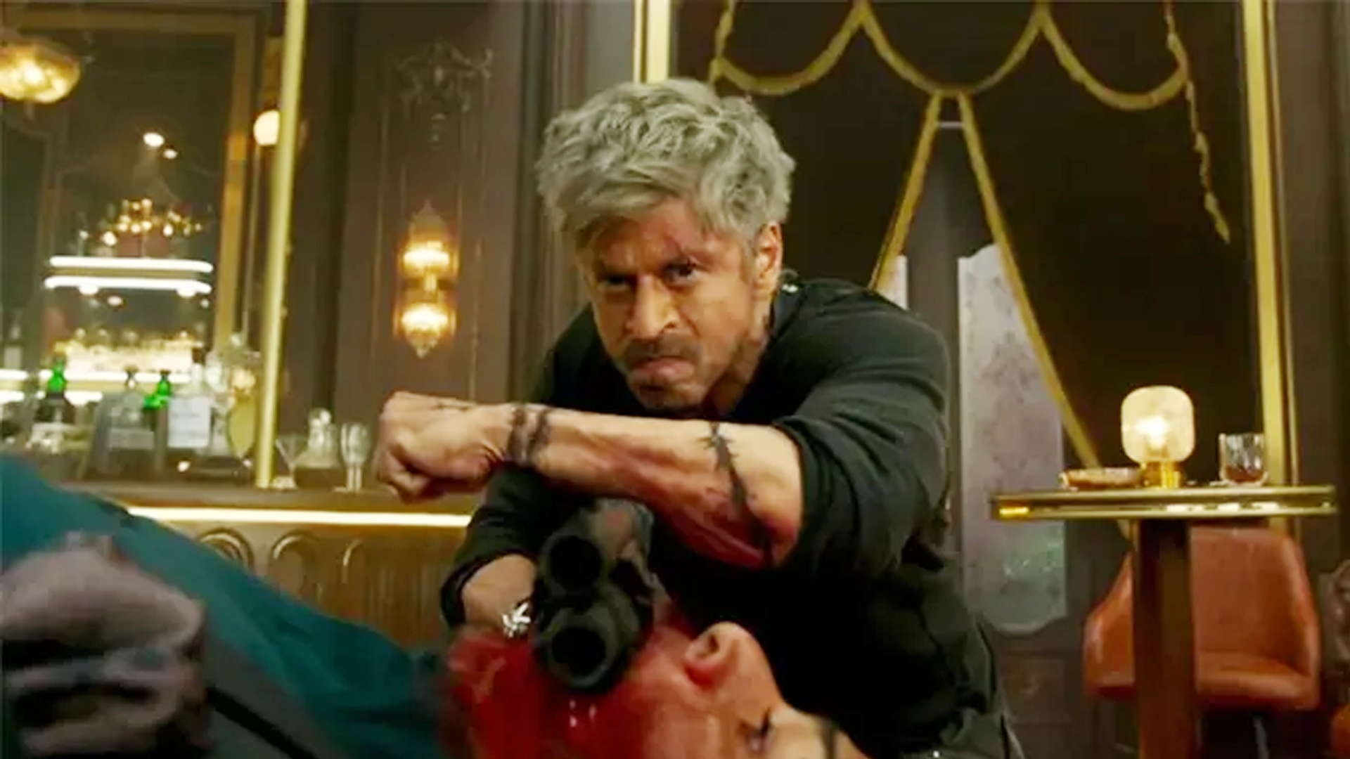 ‘কিং’ মুক্তির তারিখ ঘোষণা করলেন শাহরুখ খান