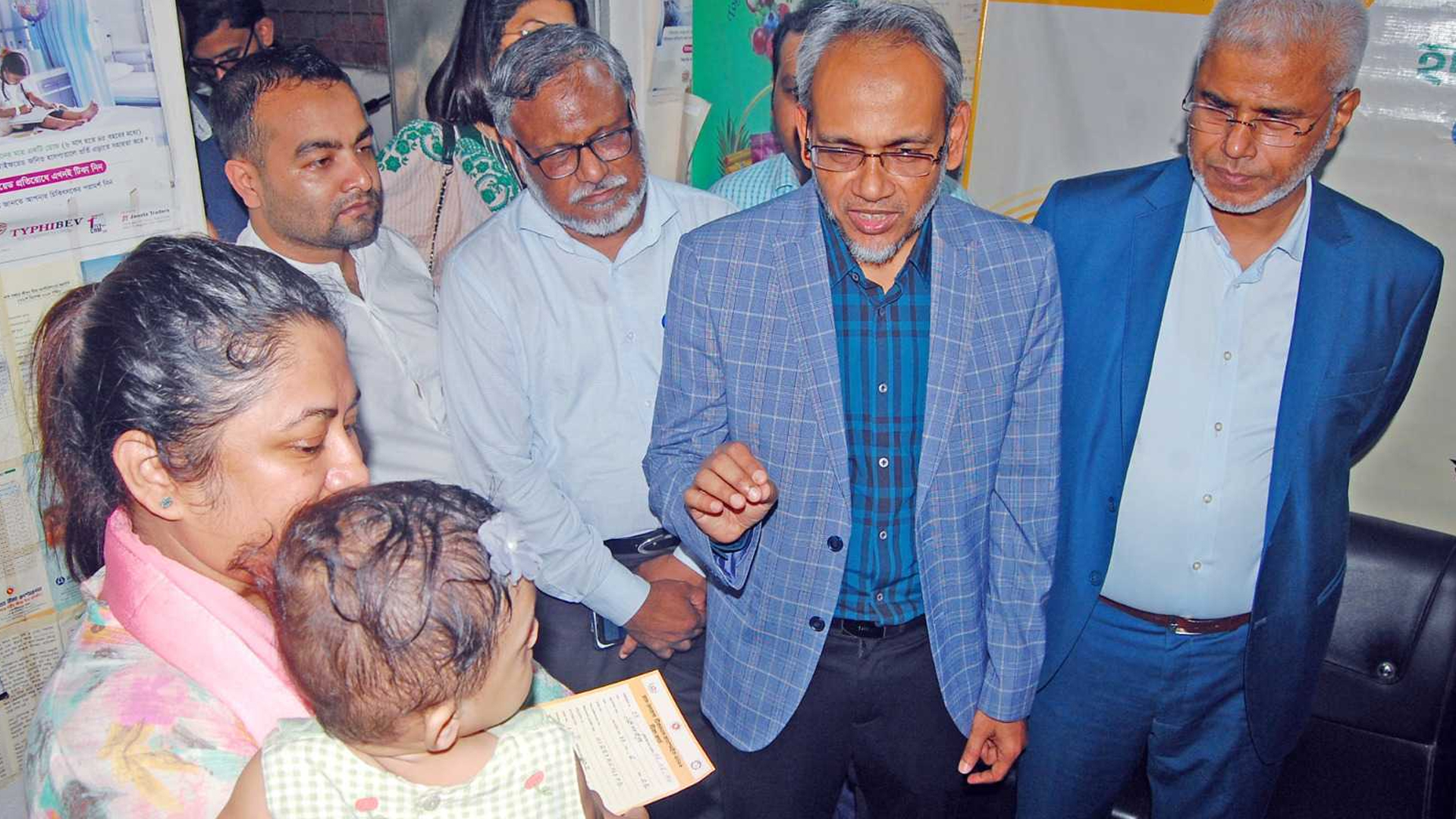 হাম নিয়ে উদ্বেগ তৈরি হলেও সরকার দ্রুত পদক্ষেপ নিয়েছে: ডা. রফিক