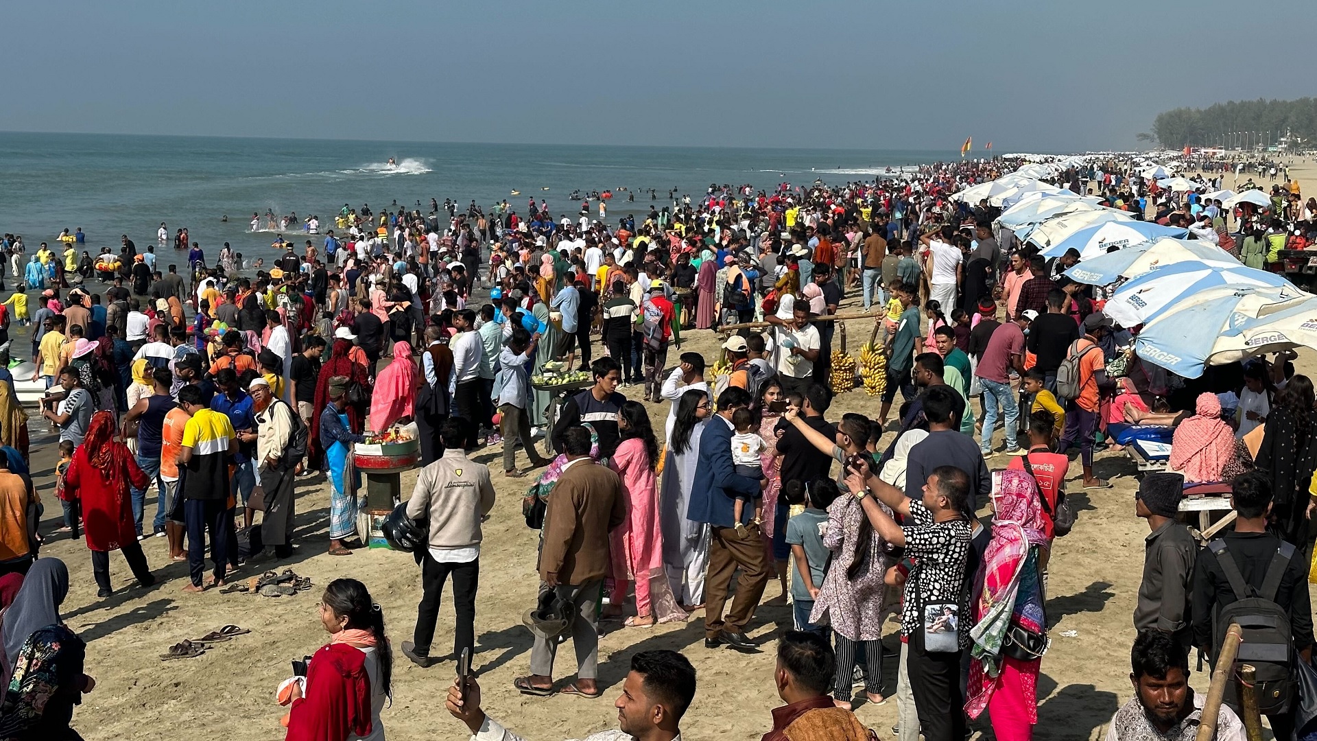 Birinchi lezbiyen jinsiy aloqa