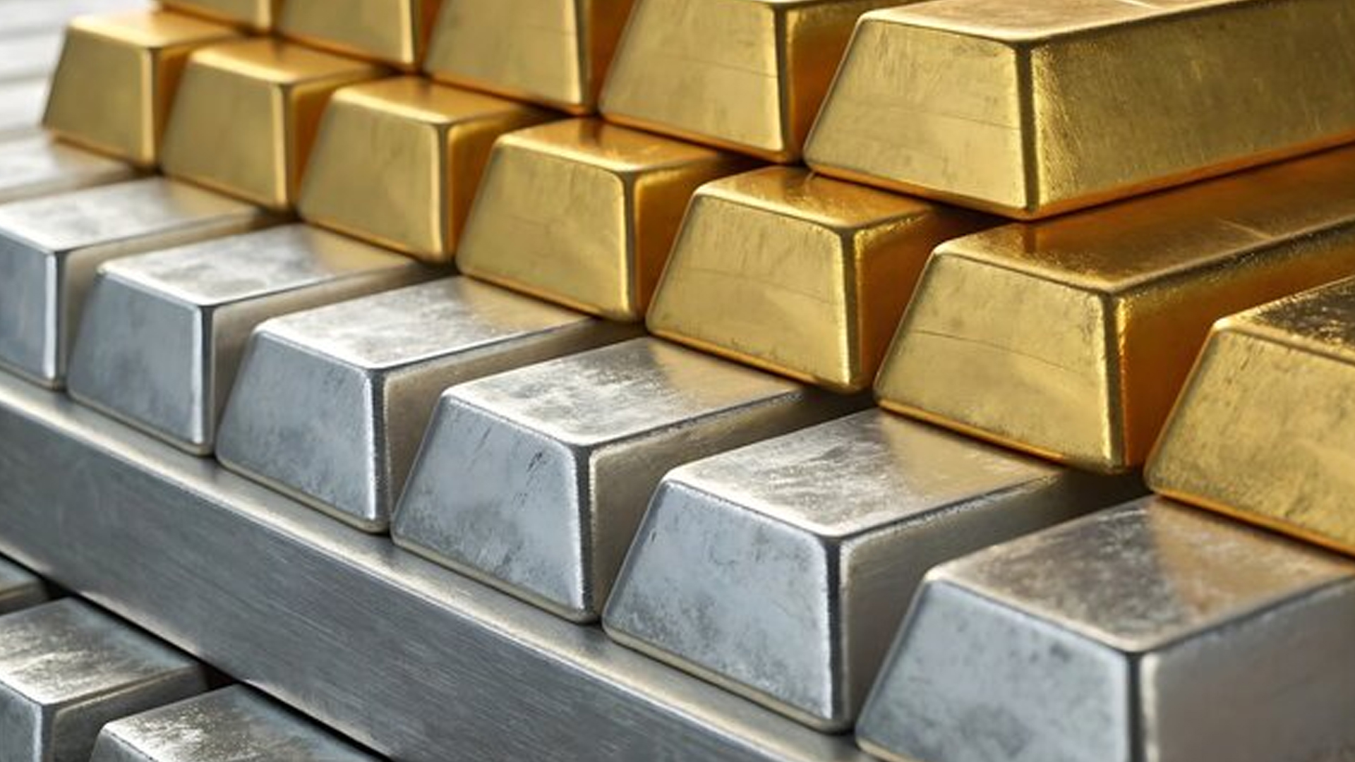 বিশ্ববাজারে আরও বাড়ল স্বর্ণের দাম, রুপায় নতুন রেকর্ড