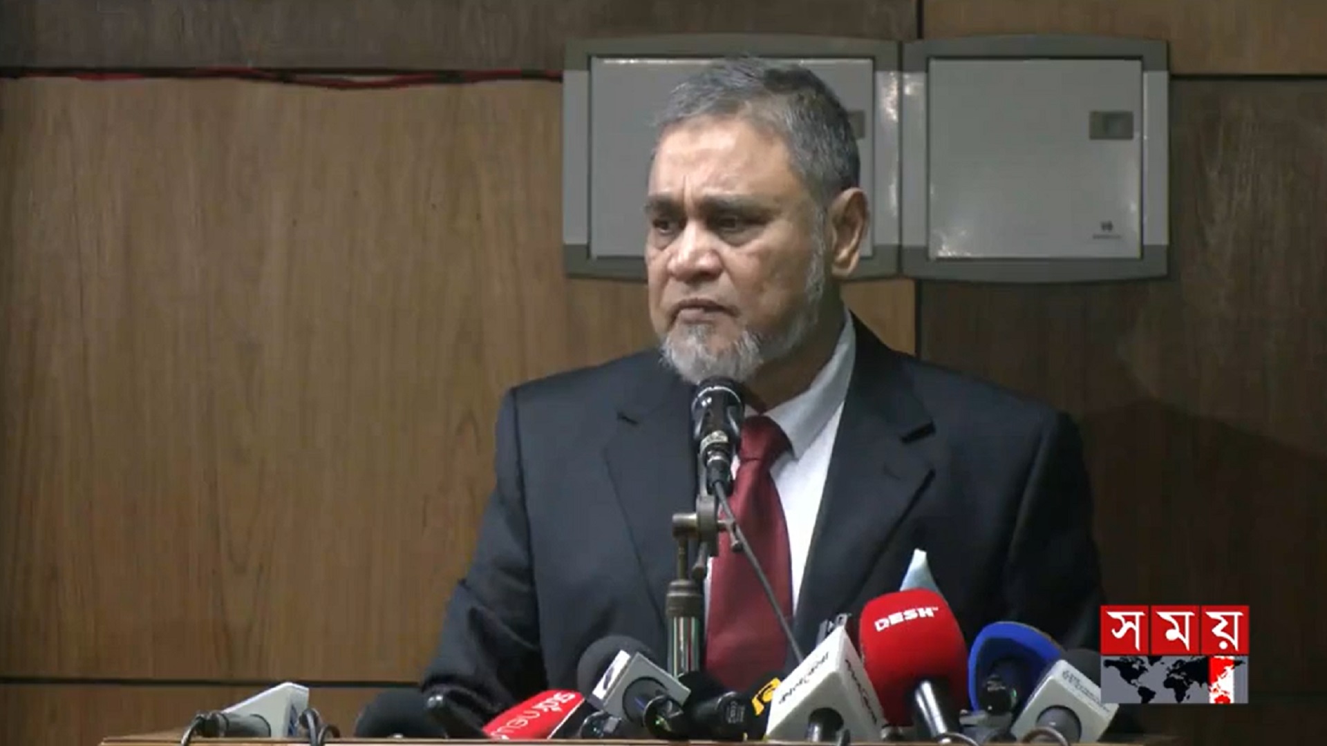 খেলোয়াড়রা সহযোগিতা না করলে নিরপেক্ষতা হারাবে কমিশন: সিইসি