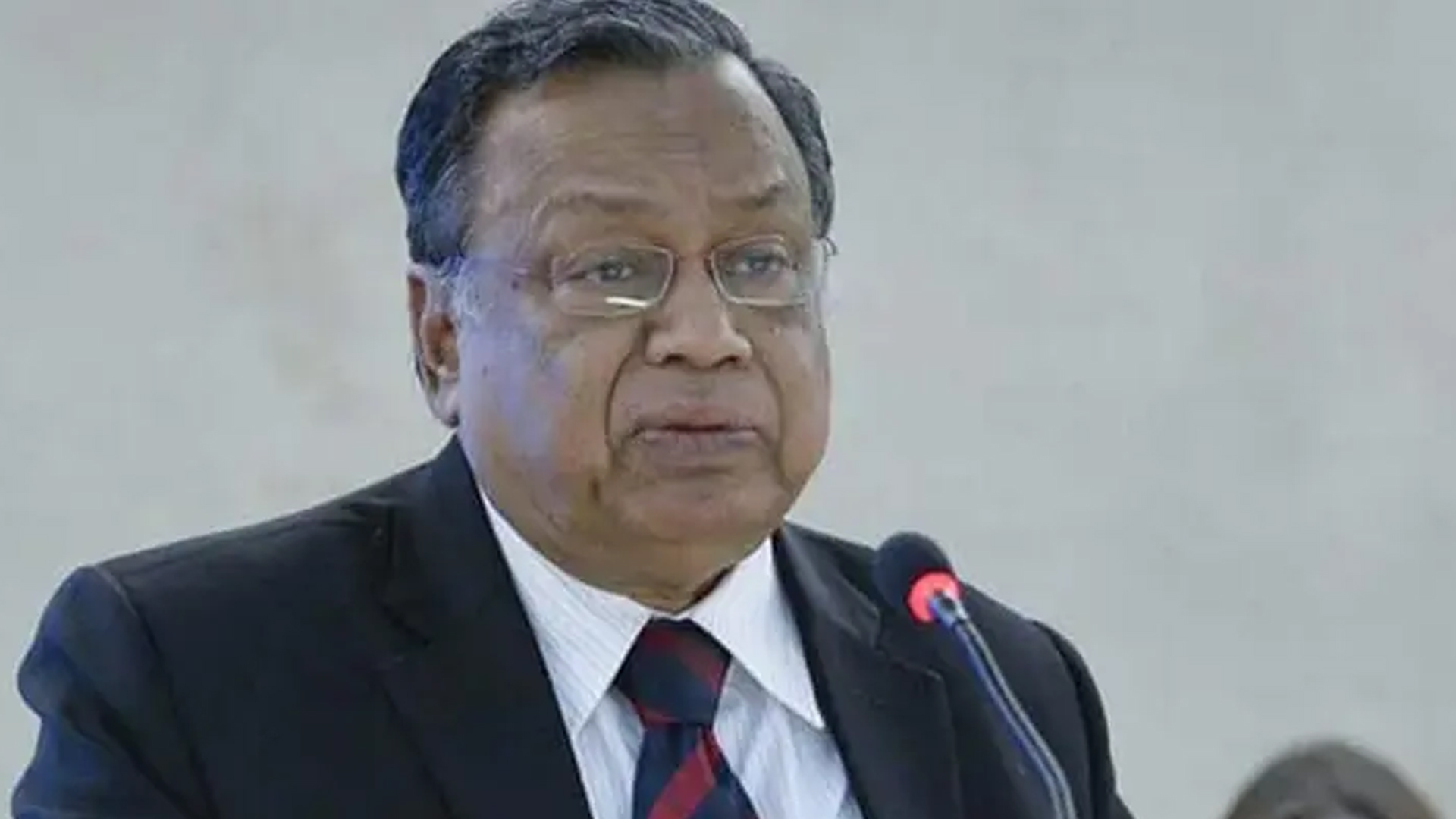 সাবেক পররাষ্ট্রমন্ত্রী আবুল হাসান মারা গেছেন