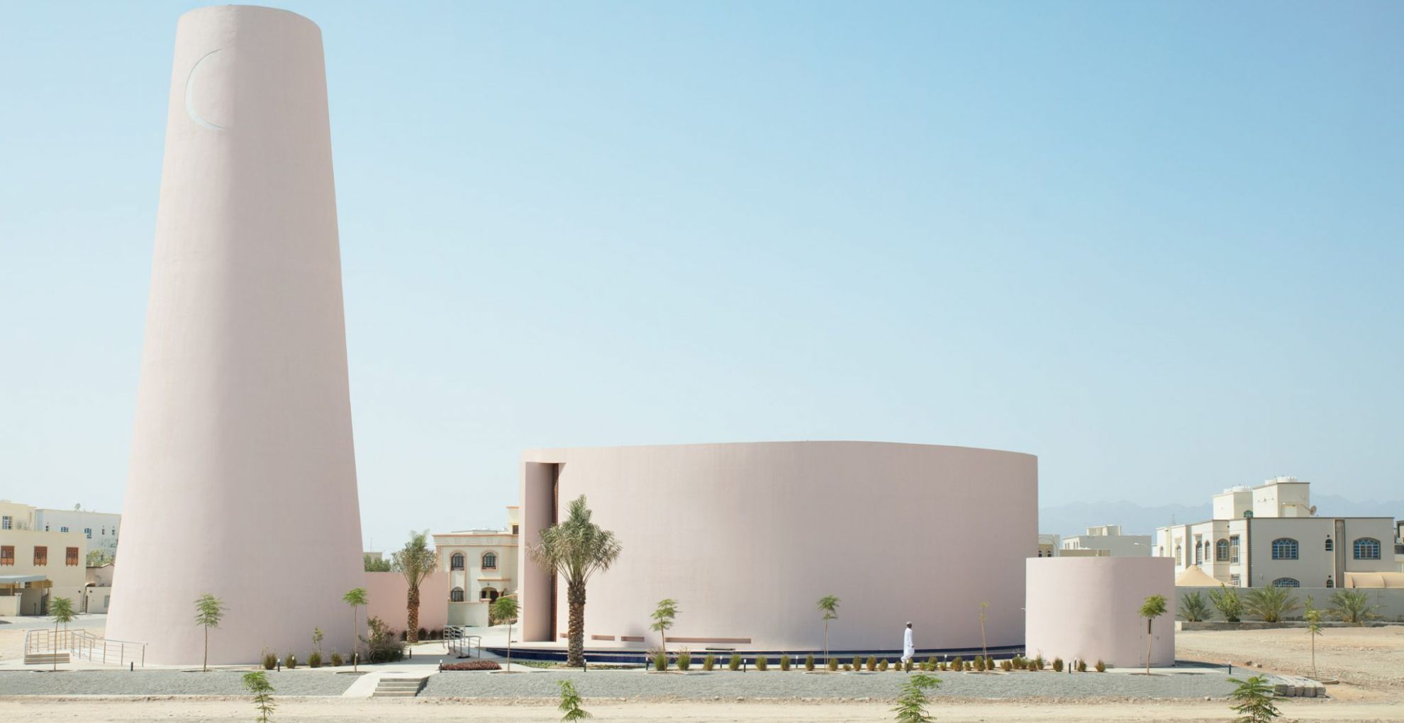 জ্যামিতির নকশায় ওমানের বাবুস সালাম মসজিদ