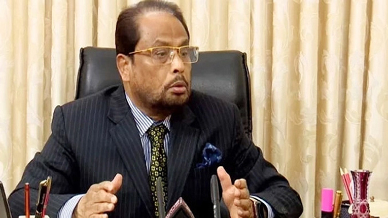 Fotosuratlarda yalangoch rus ayollari Viruslar holda toliq metrajli porno filmlar