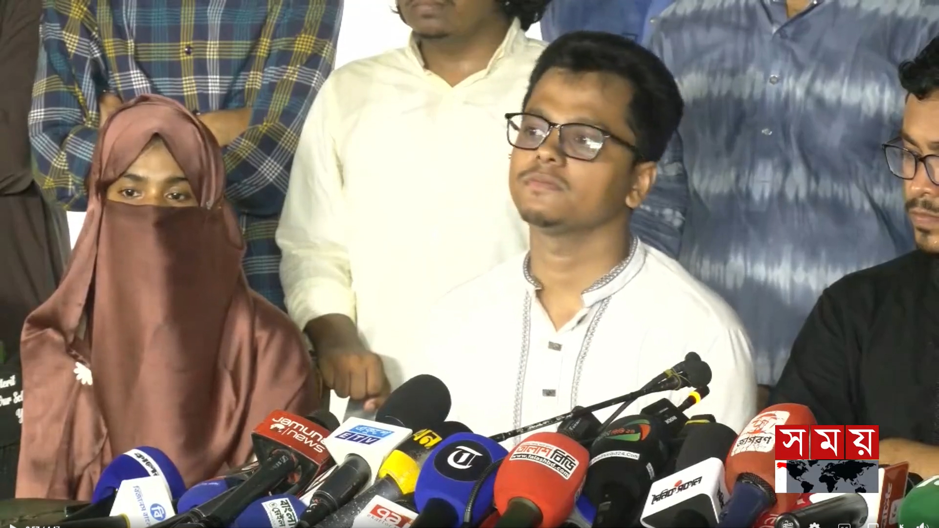 ডাকসু নির্বাচন: প্রচারণা শেষে যা বললেন সাদিক-ফরহাদরা