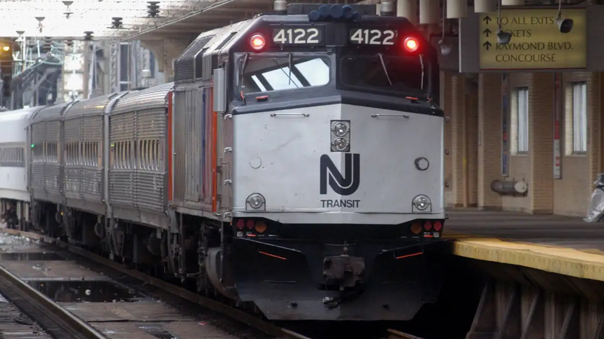 বিশ্বকাপ ফাইনালের ১২ ডলারের পথের ভাড়া ১৫০ ডলার, ক্ষোভে ফুঁসছেন সমর্থকরা