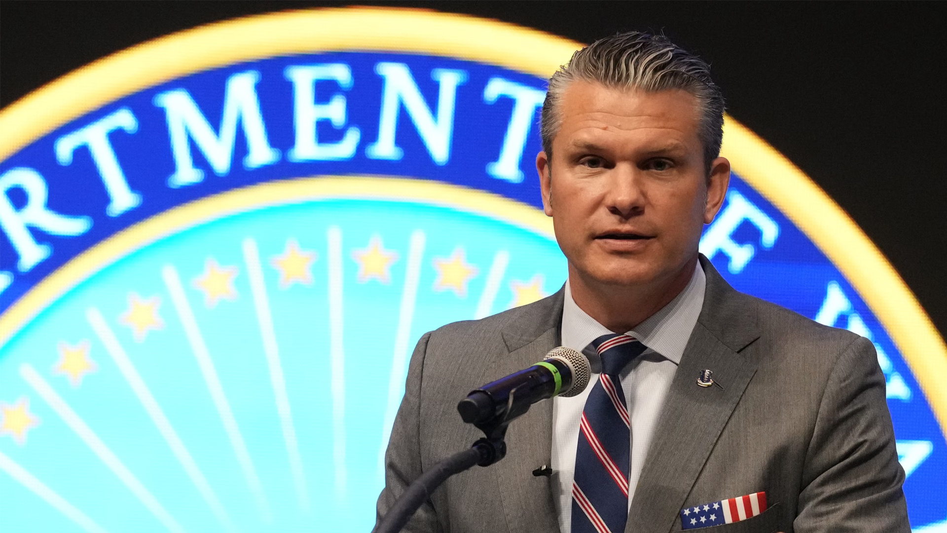 ভেনেজুয়েলা ঘিরে ‘অপারেশন সাউদার্ন স্পিয়ার’ ঘোষণা যুক্তরাষ্ট্রের