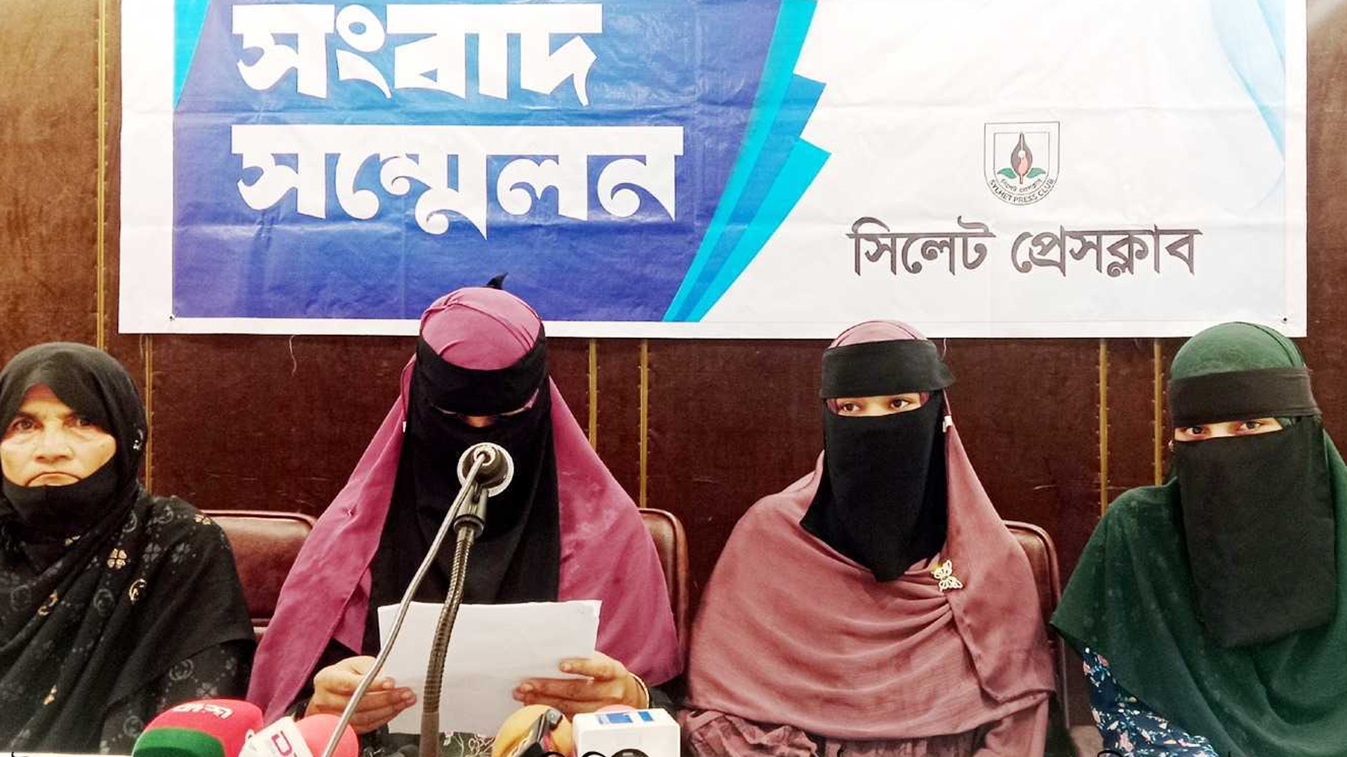 সিলেটে নিজ বাড়িতে ফিরতে প্রশাসনের কাছে নারী-শিশুদের আকুতি
