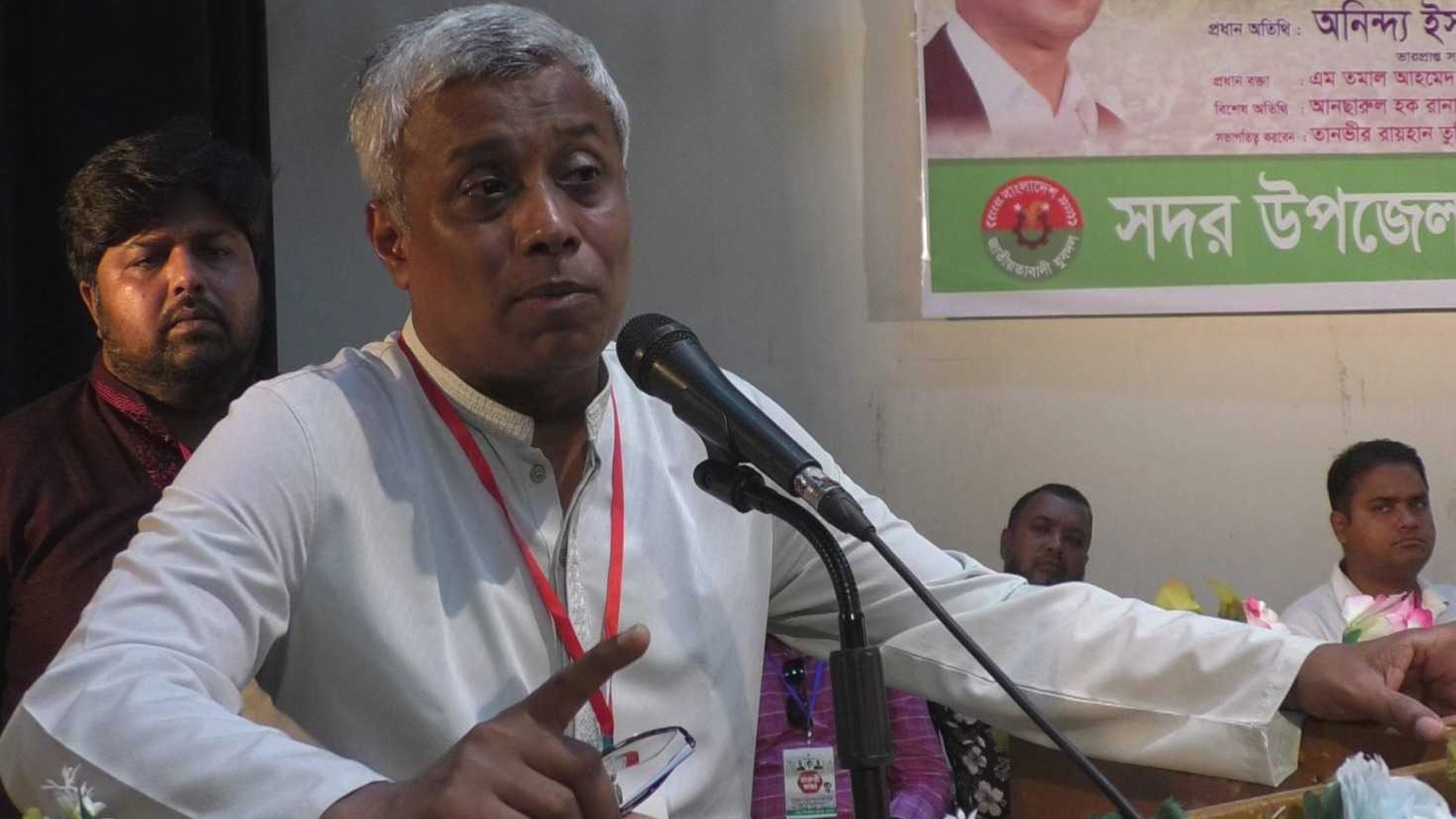 আওয়ামী লীগ সুযোগ পেলেই ছোবল মারবে: অমিত