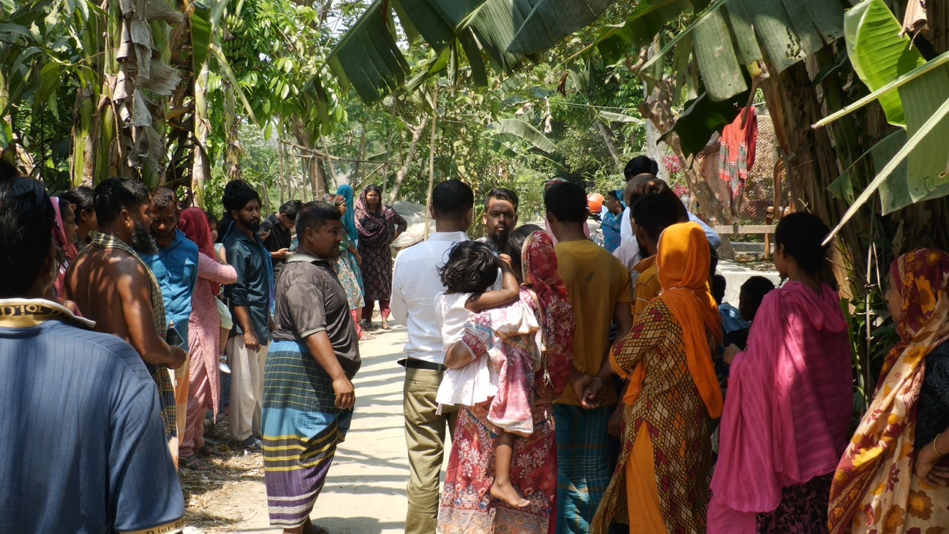 মাদারীপুরে এক ঘটনায় ৩ মামলা, ন্যায় বিচার নিয়ে শঙ্কা