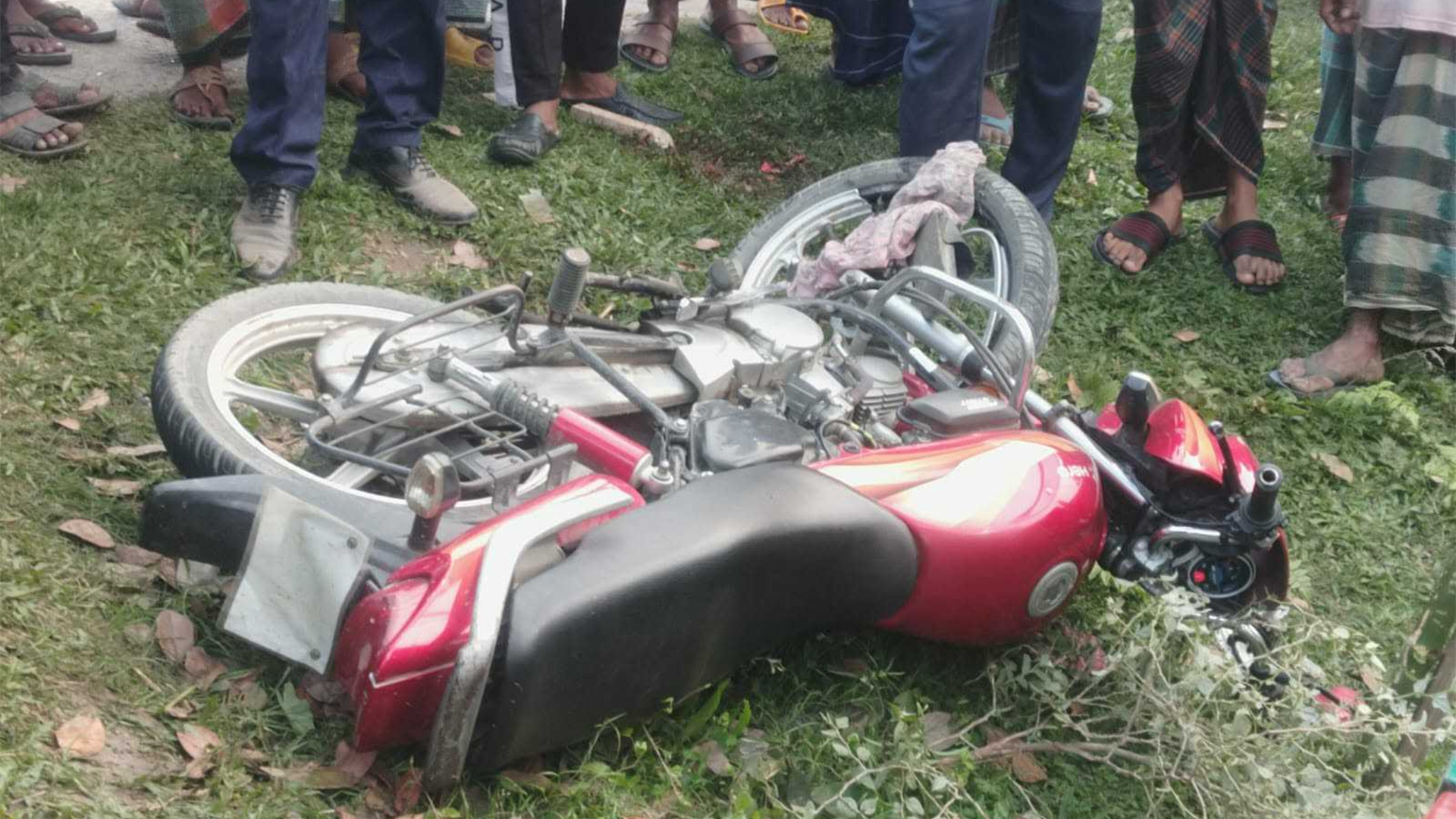 ময়মনসিংহে অটোরিকশা-মোটরসাইকেল মুখোমুখি সংঘর্ষে নিহত ২