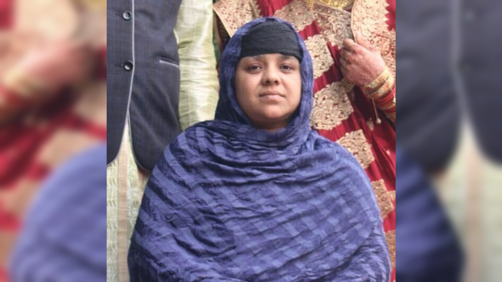 নির্মাণাধীন ভবনে বালু সরাতেই মায়ের মরদেহ দেখেন ছেলে